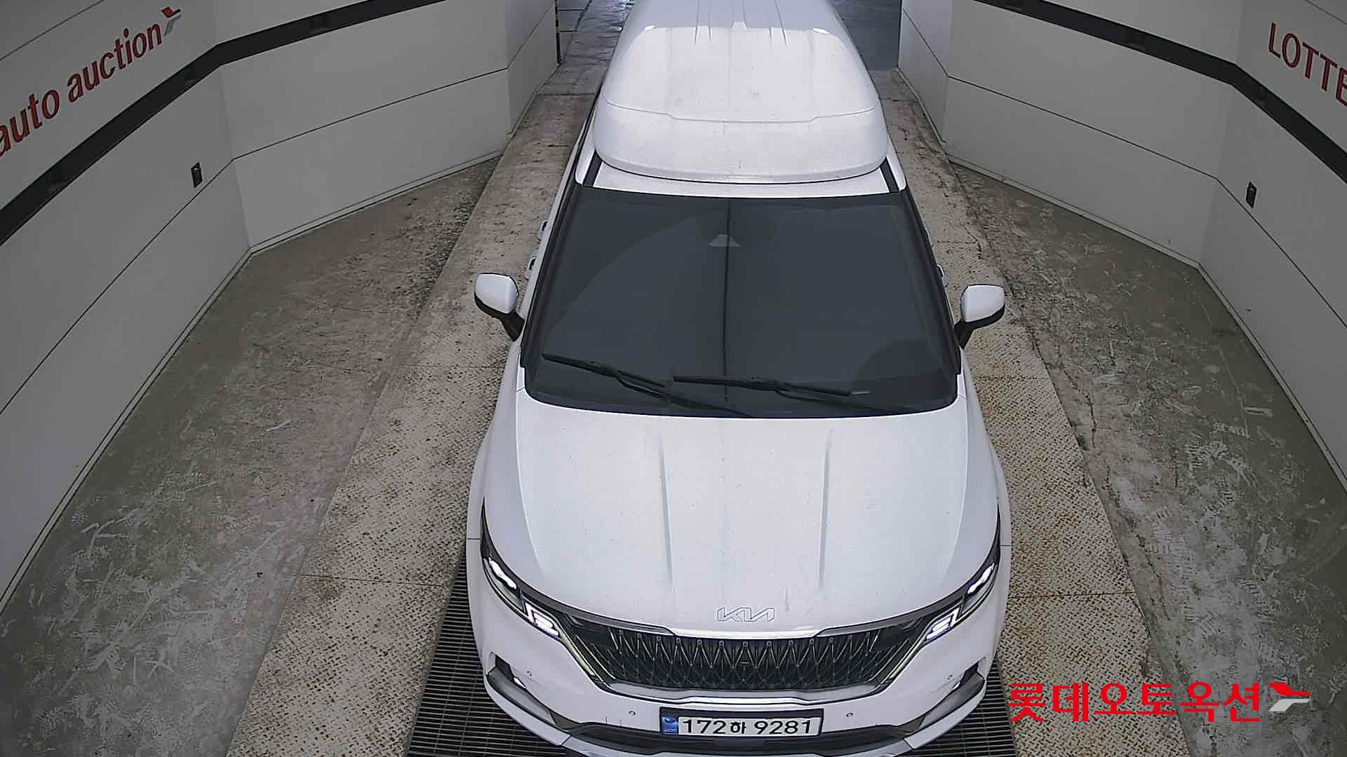 2023 - kia carnival