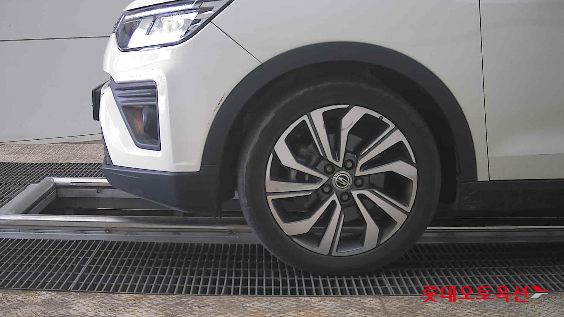 سانغ يونغ تيفولي