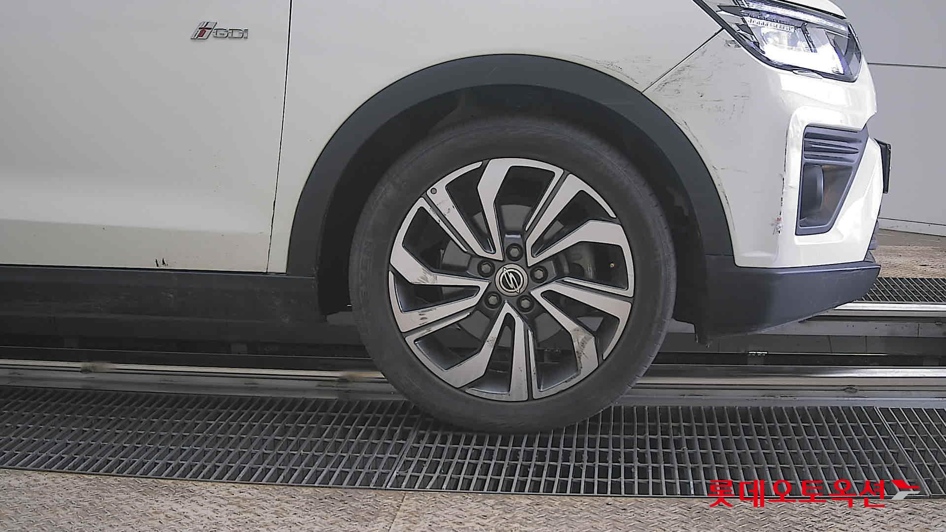 سانغ يونغ تيفولي