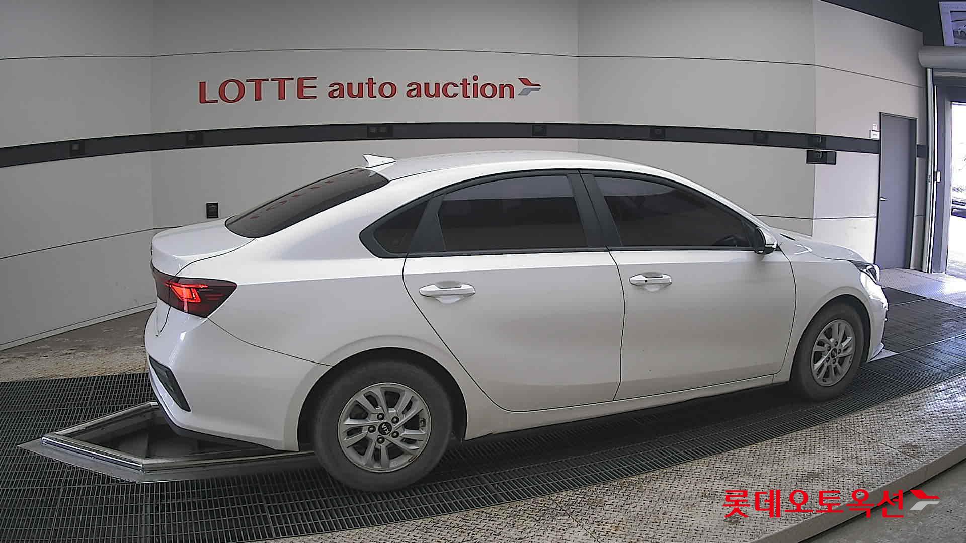 كيا K3 2020 - صورة 20