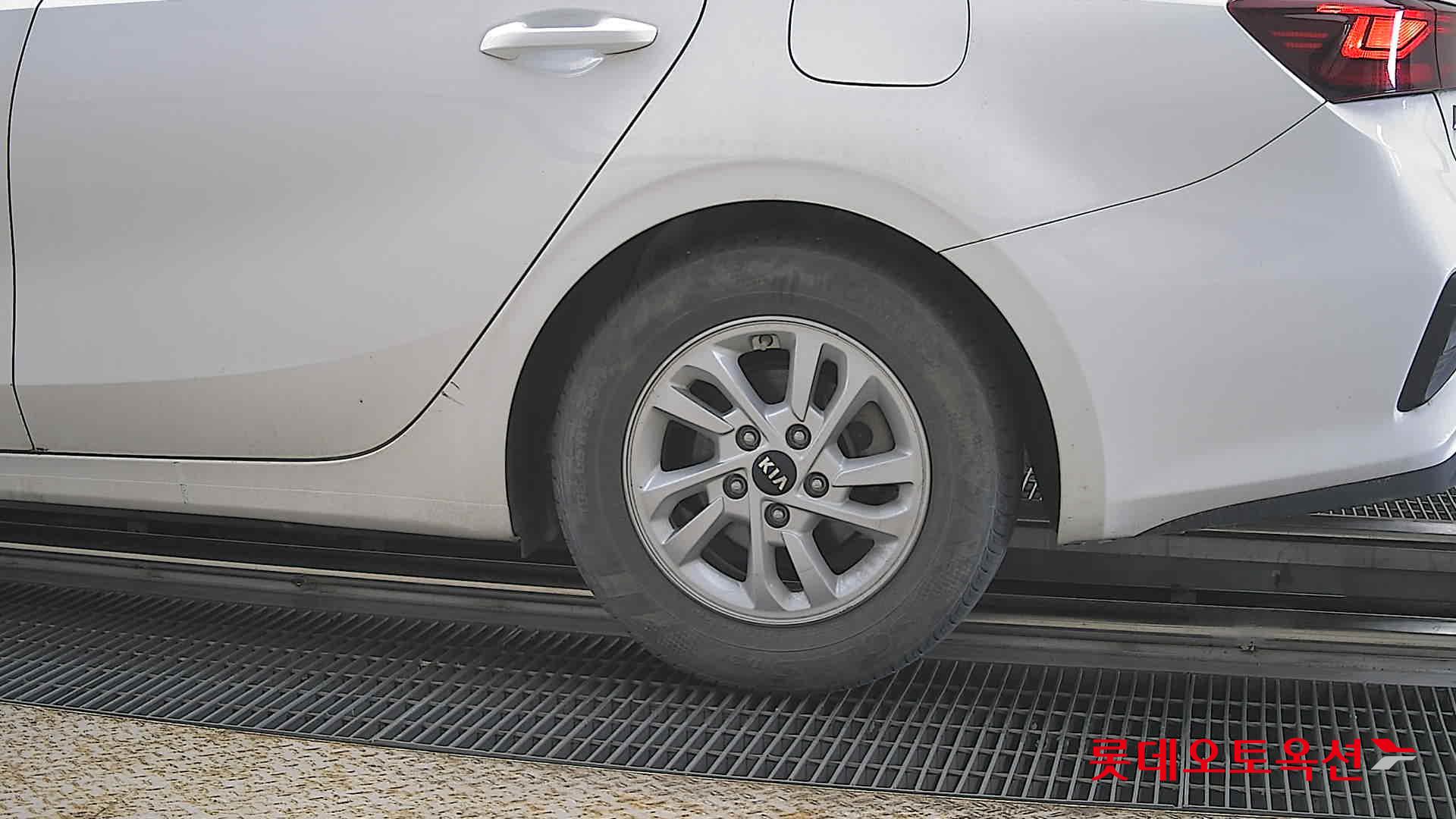 كيا K3 2020 - صورة 26