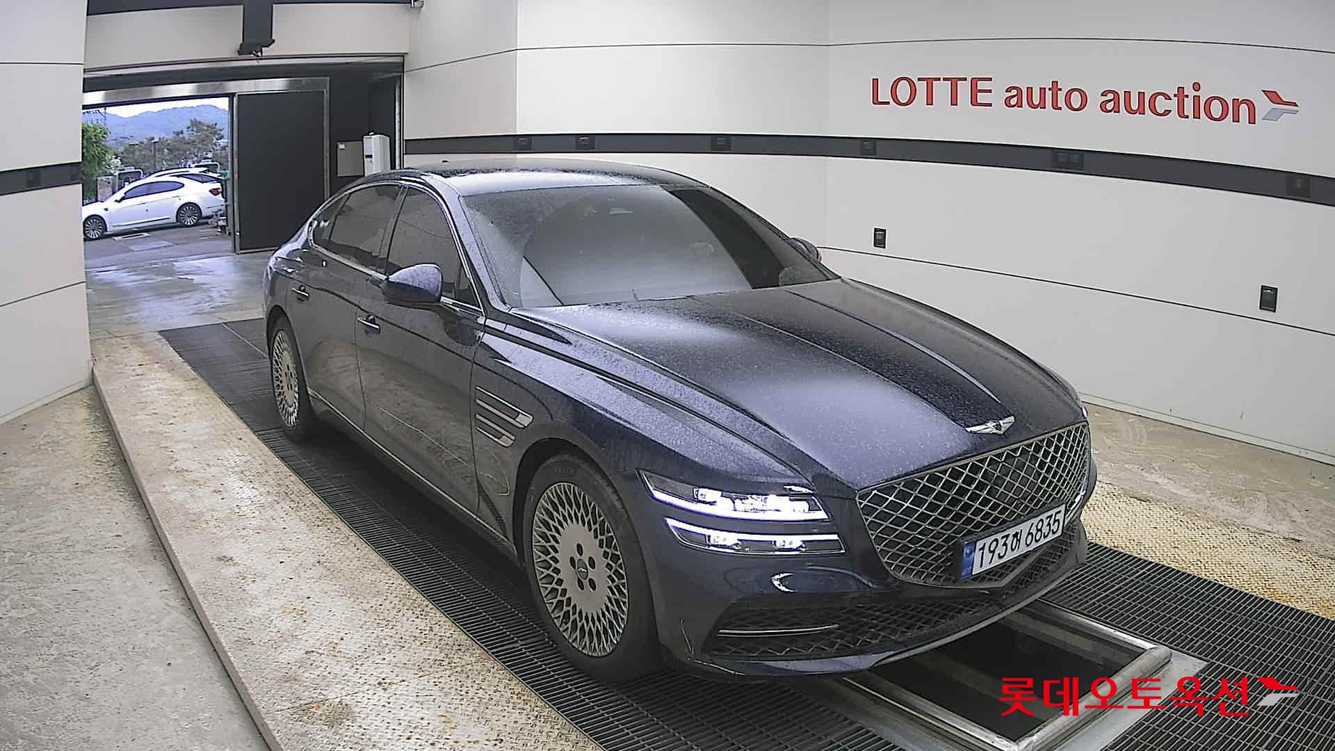 Genesis G80 - 6
