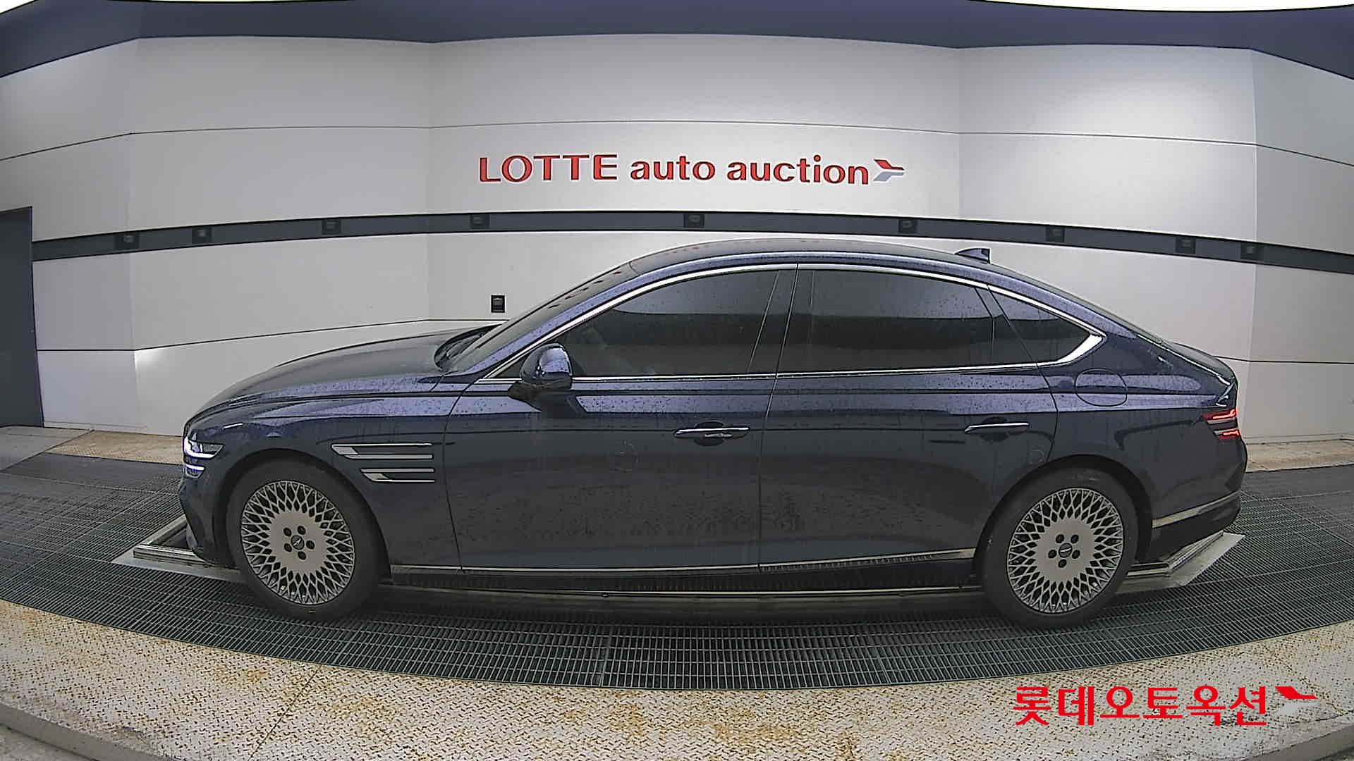 Genesis G80 - 13