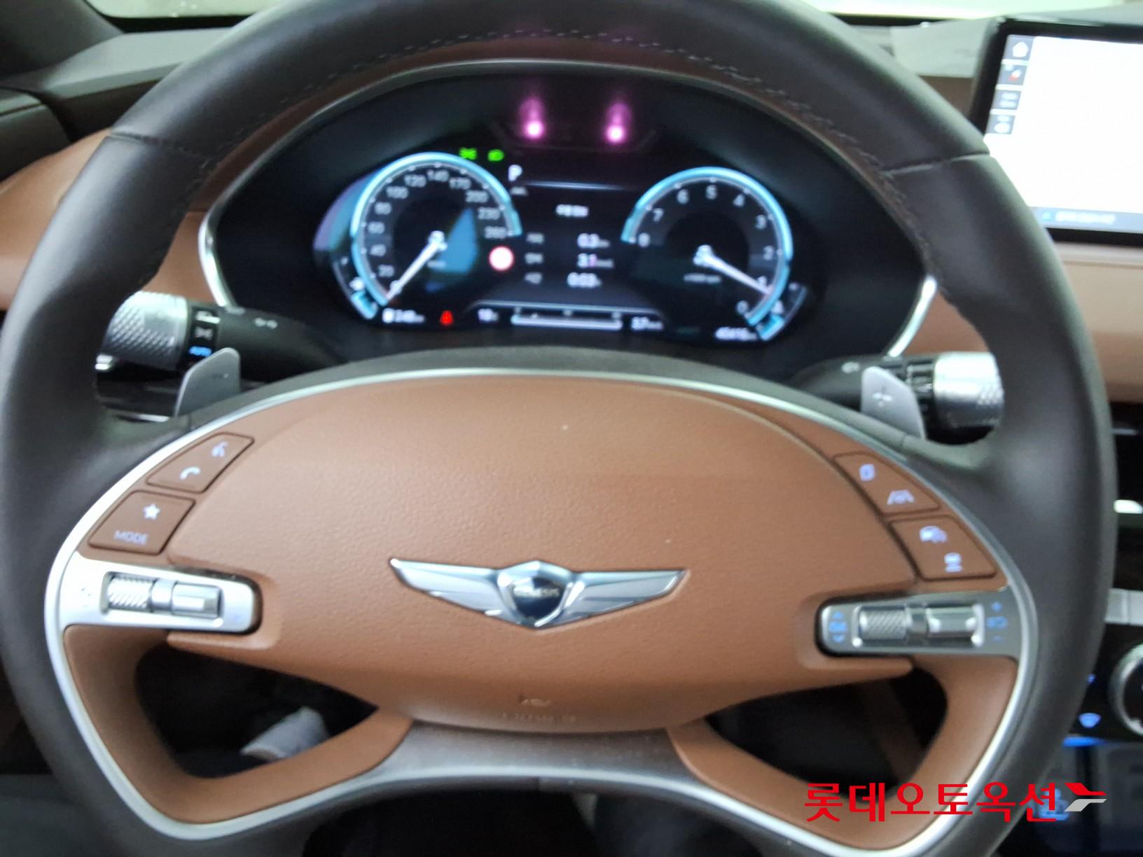 Genesis G80 - 30