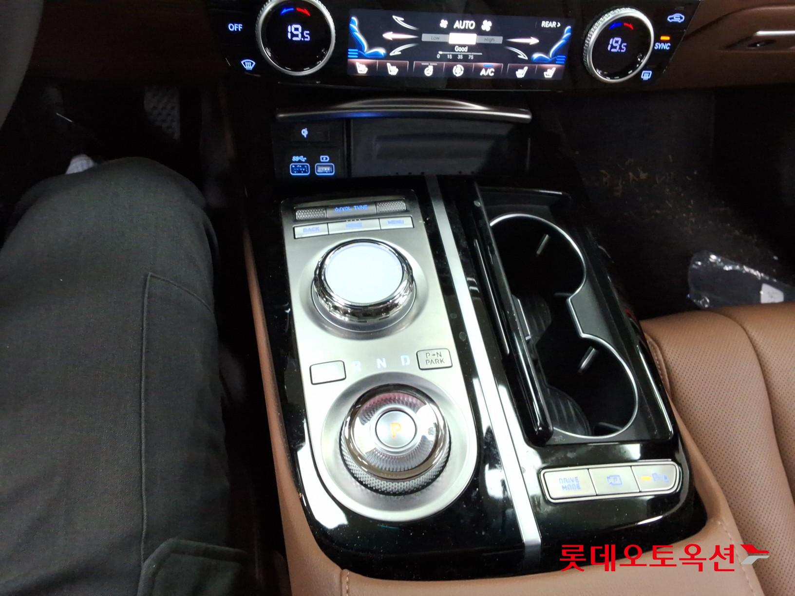 Genesis G80 - 34