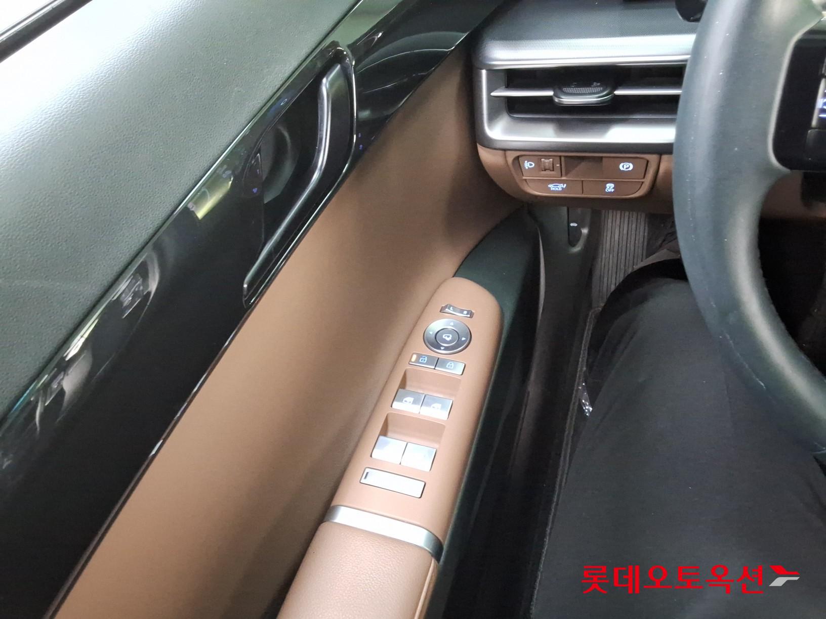 Hyundai Grandeur - 29
