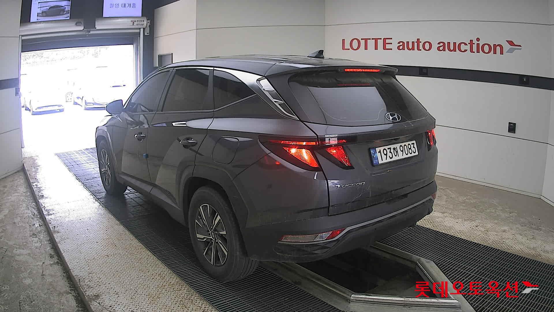 Hyundai Tucson - 4