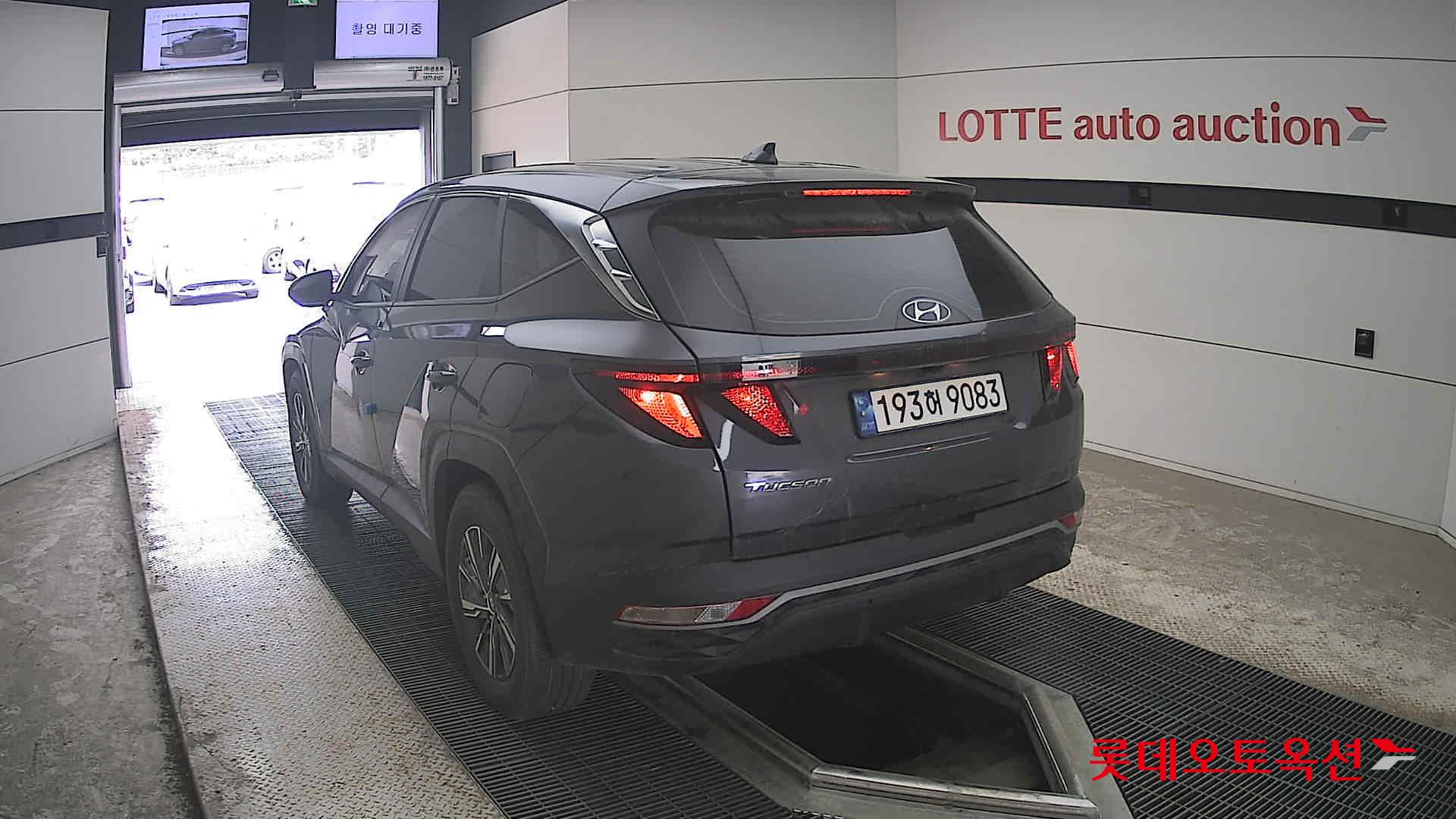 Hyundai Tucson - 16