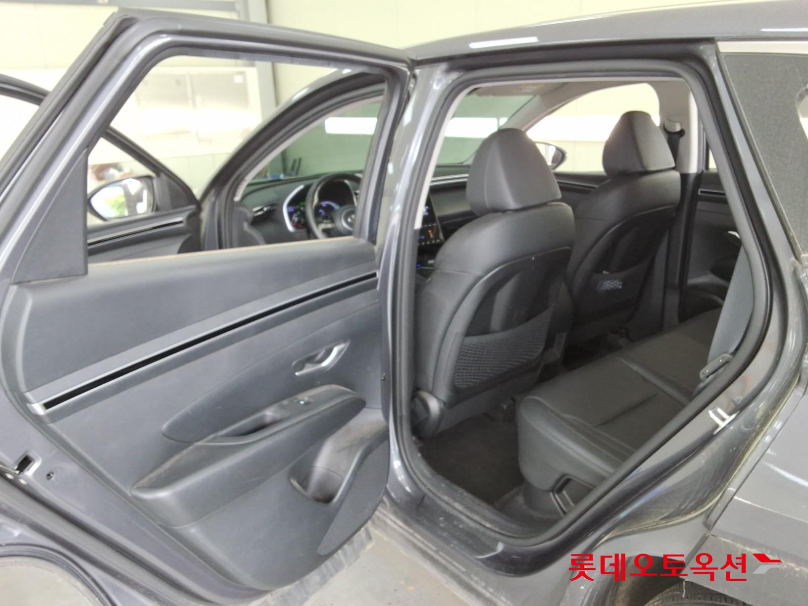 Hyundai Tucson - 37