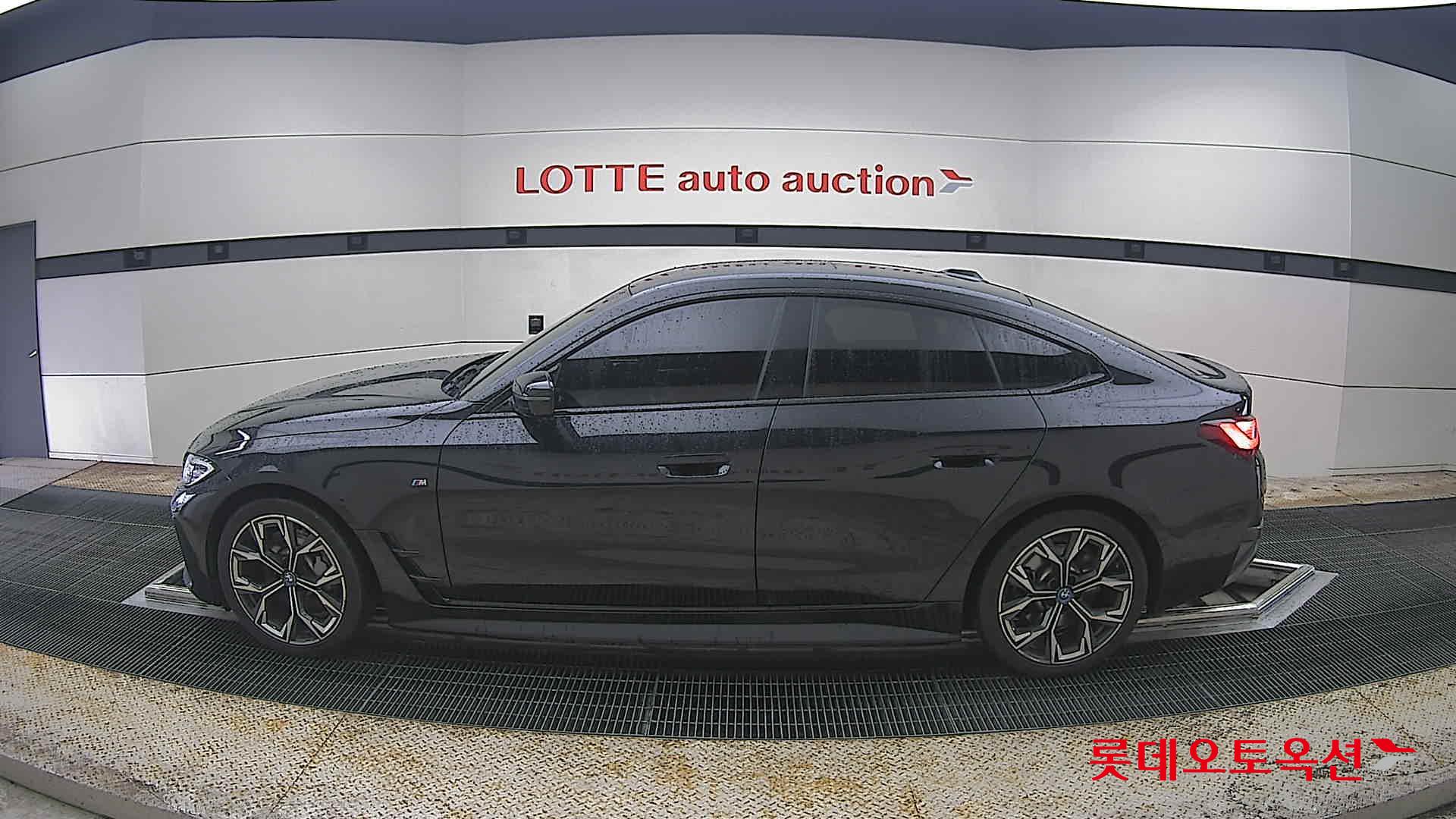 BMW i4 - 13