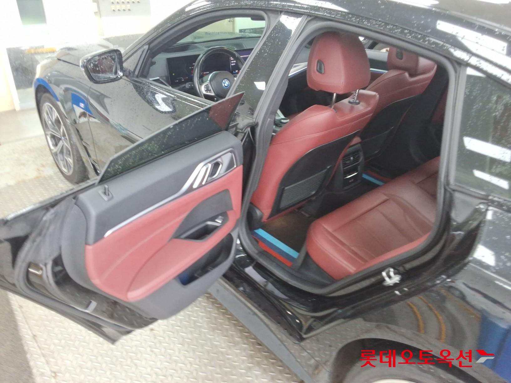 BMW i4 - 37