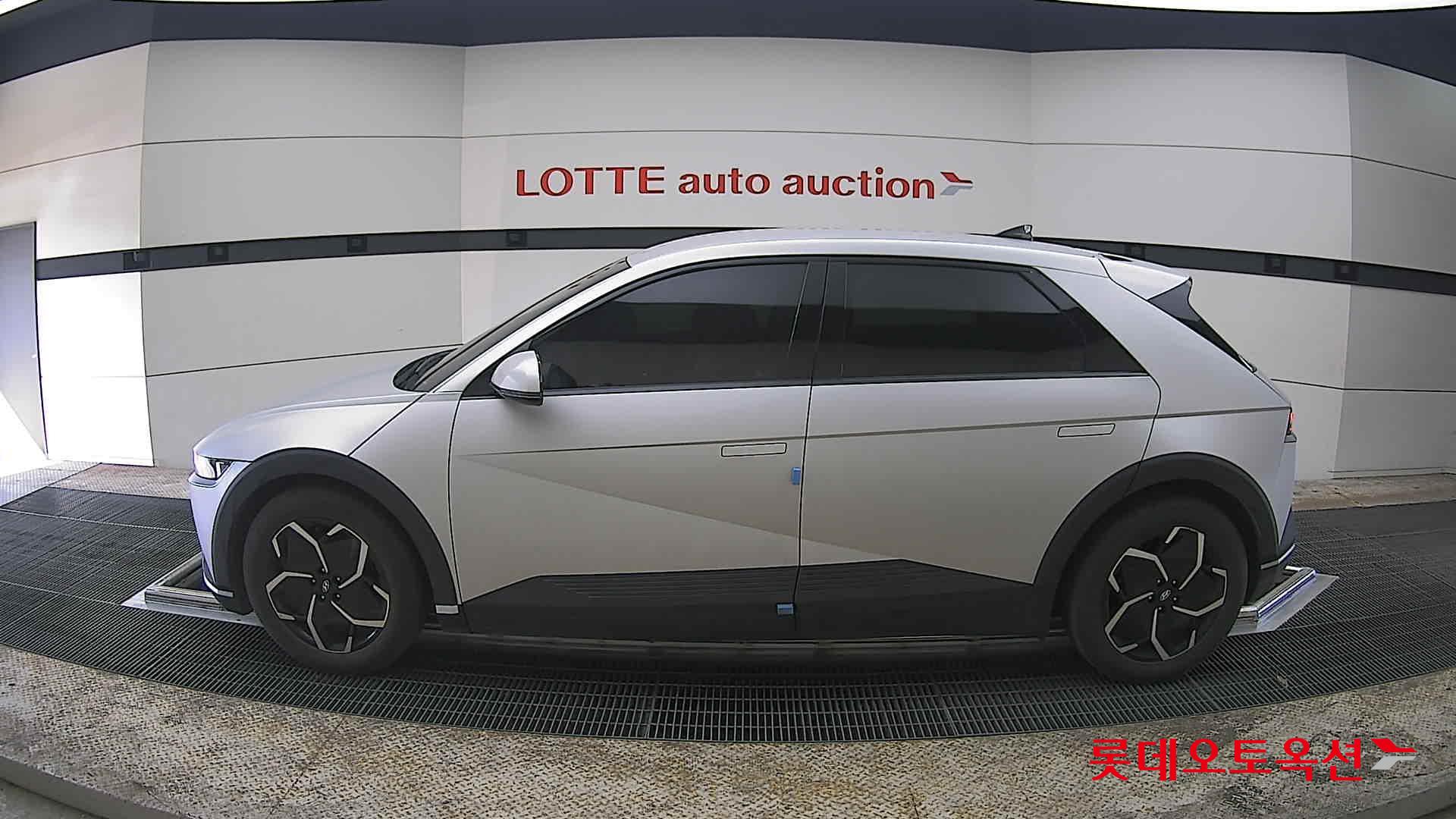 هيونداي أيونيك