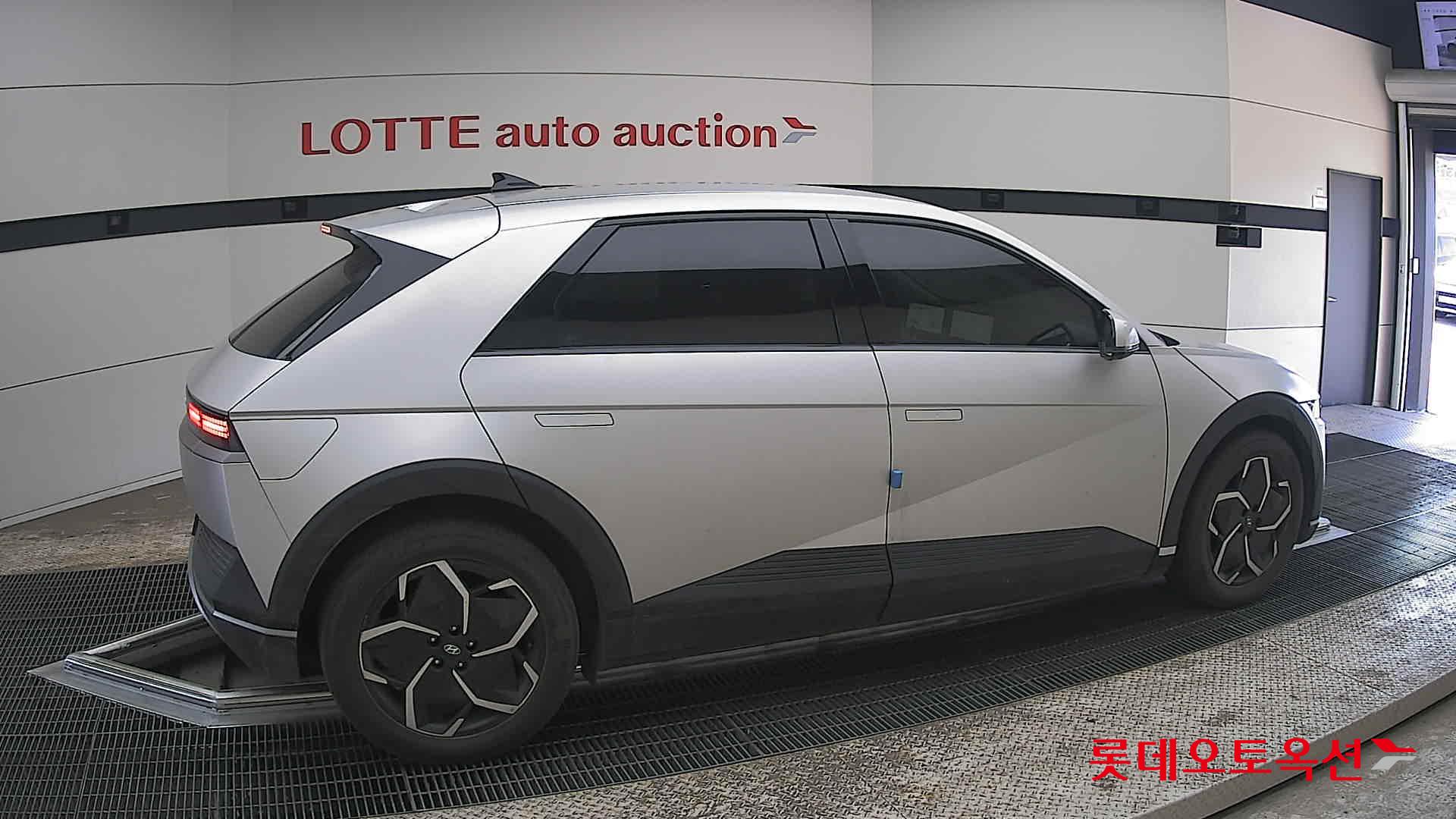 هيونداي أيونيك