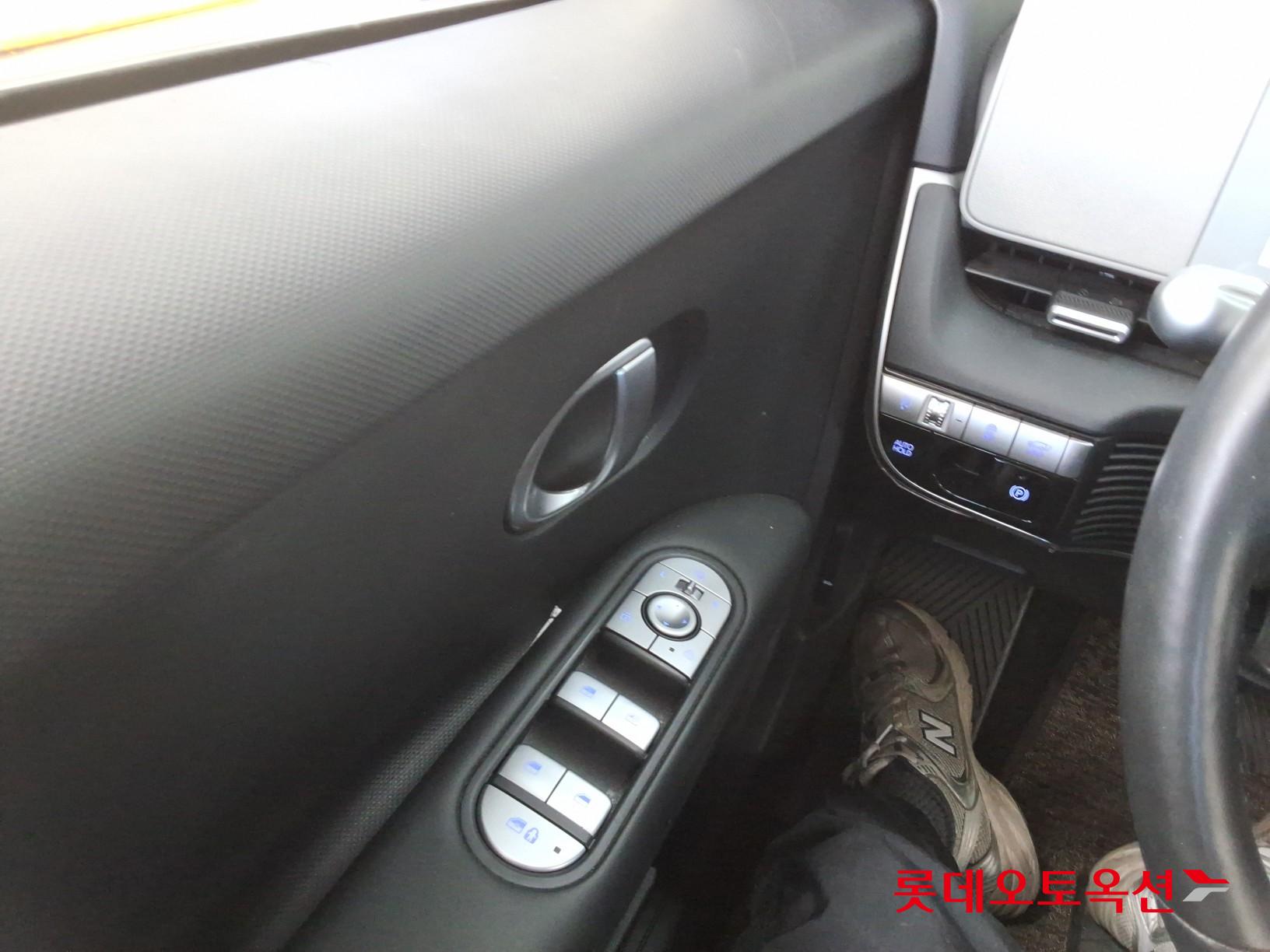 هيونداي أيونيك