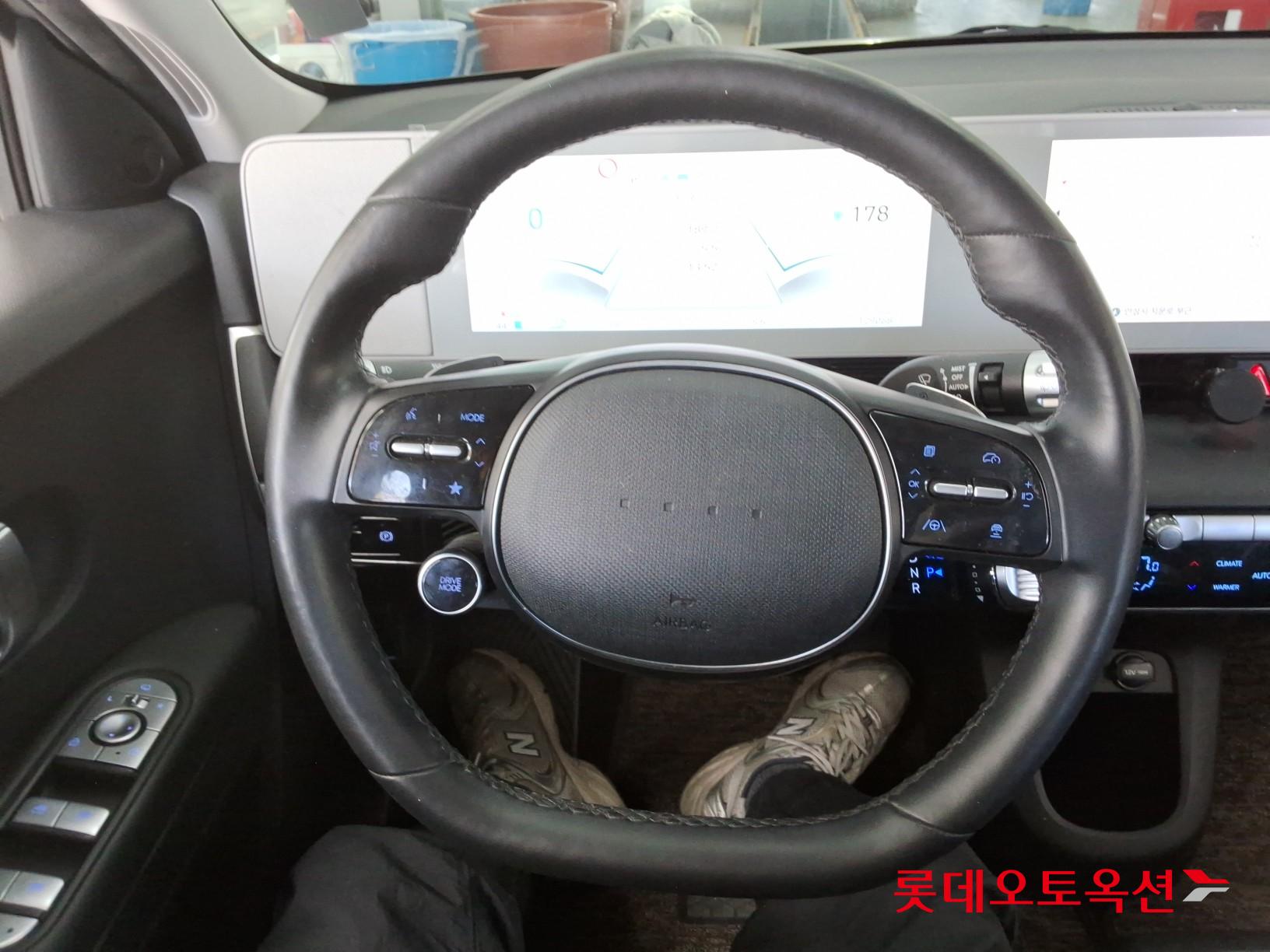 هيونداي أيونيك