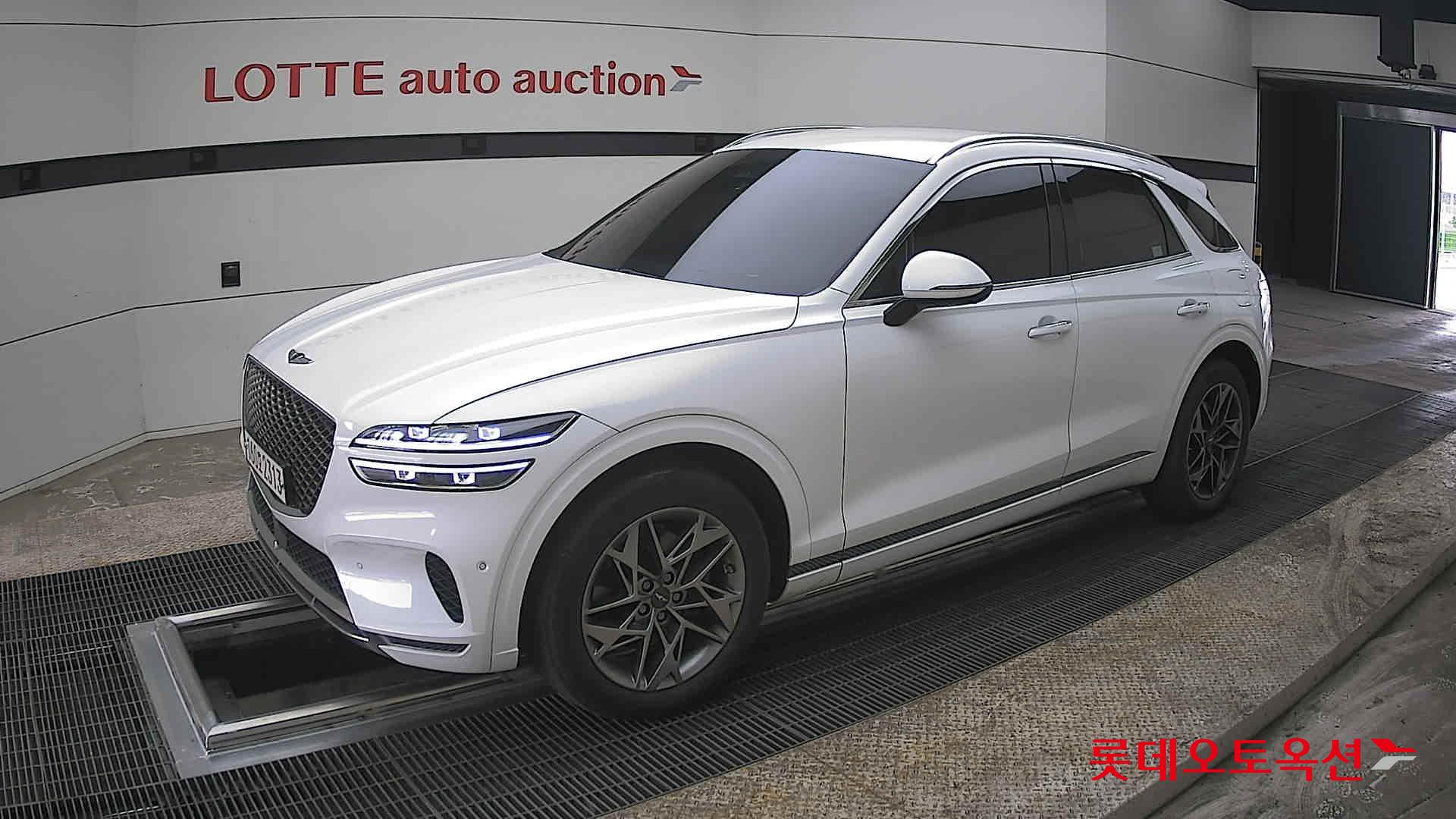 جينسس جي في 70