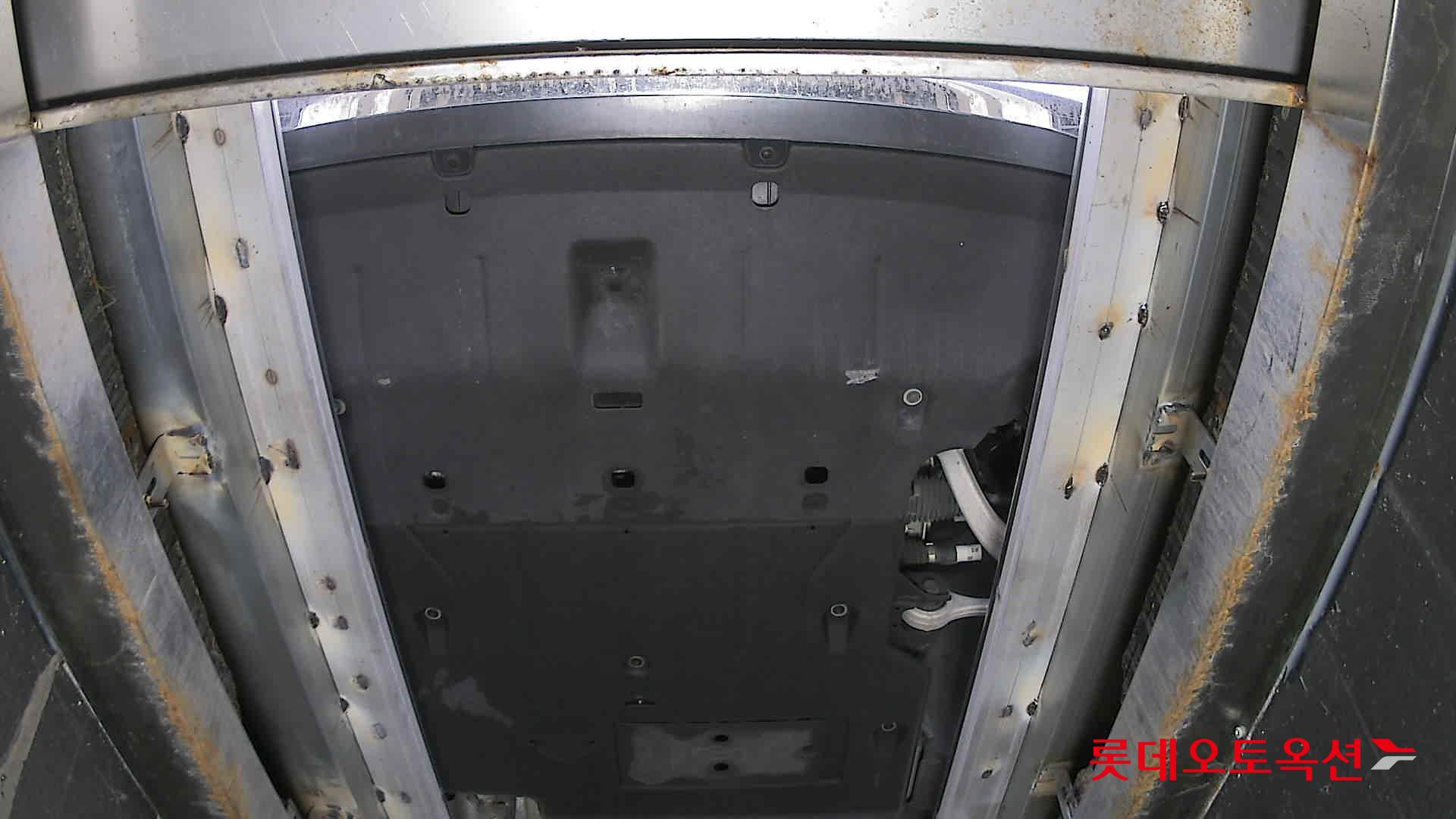 جينسس جي في 70