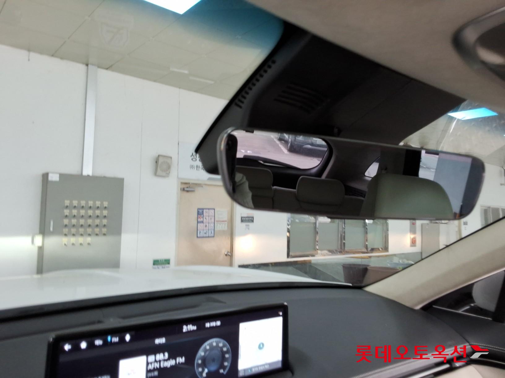 جينسس جي في 70