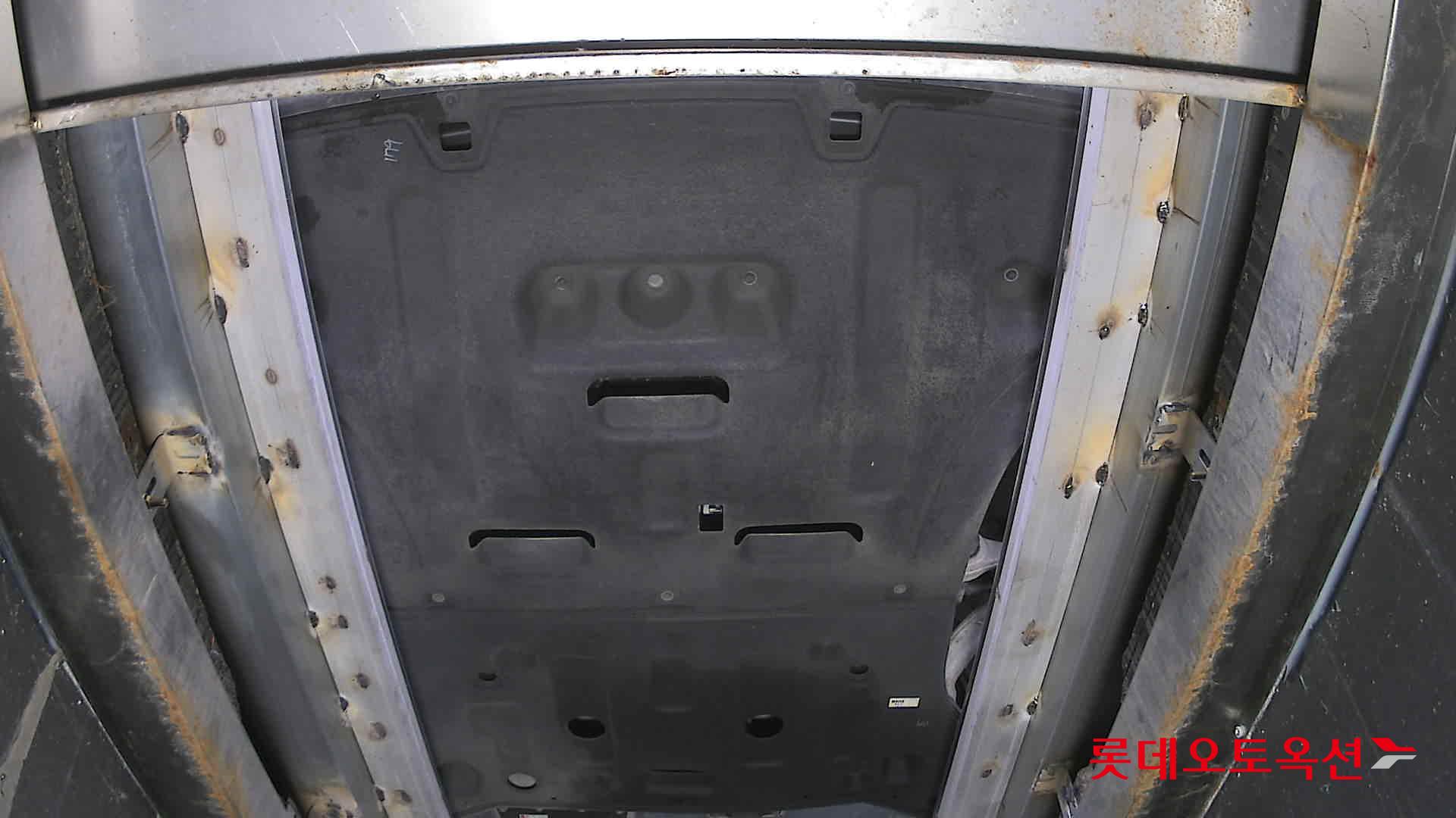 جينسس جي في 60