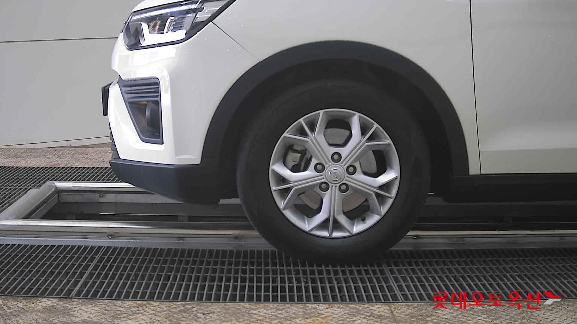 سانغ يونغ تيفولي