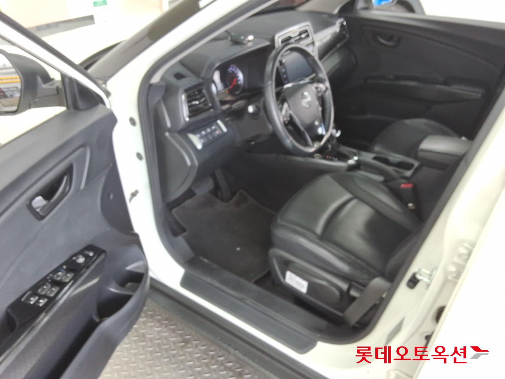 سانغ يونغ تيفولي