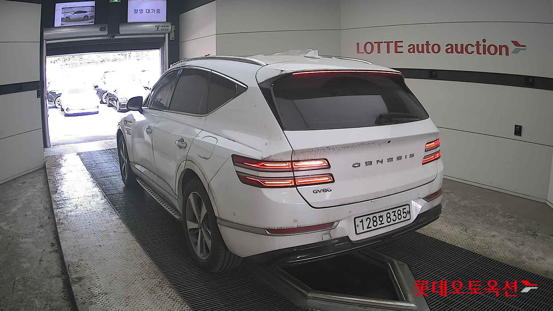 جينيسيس GV80 2020 - صورة 16