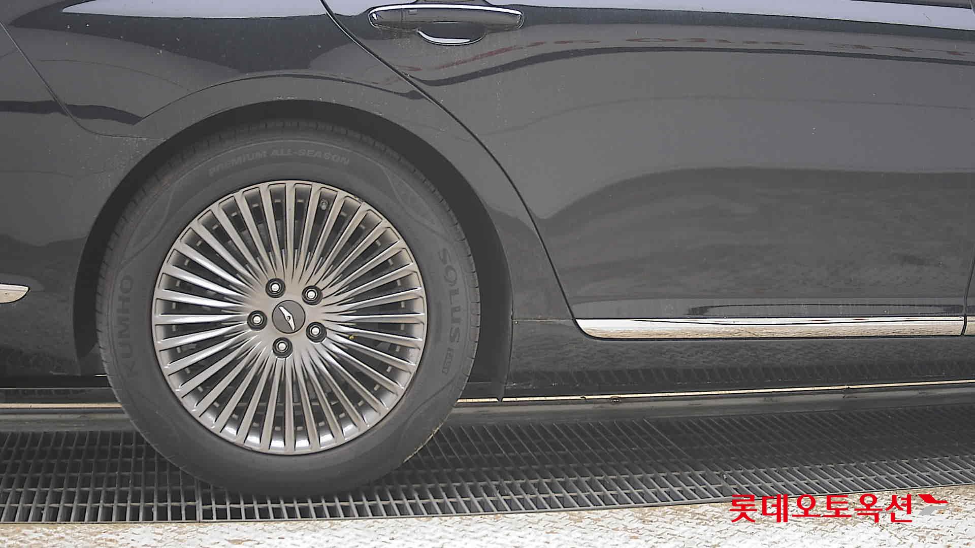 제네시스 G90 - 28