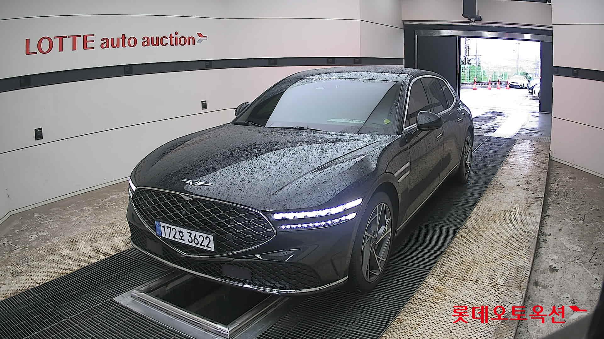 2022 - genesis g90