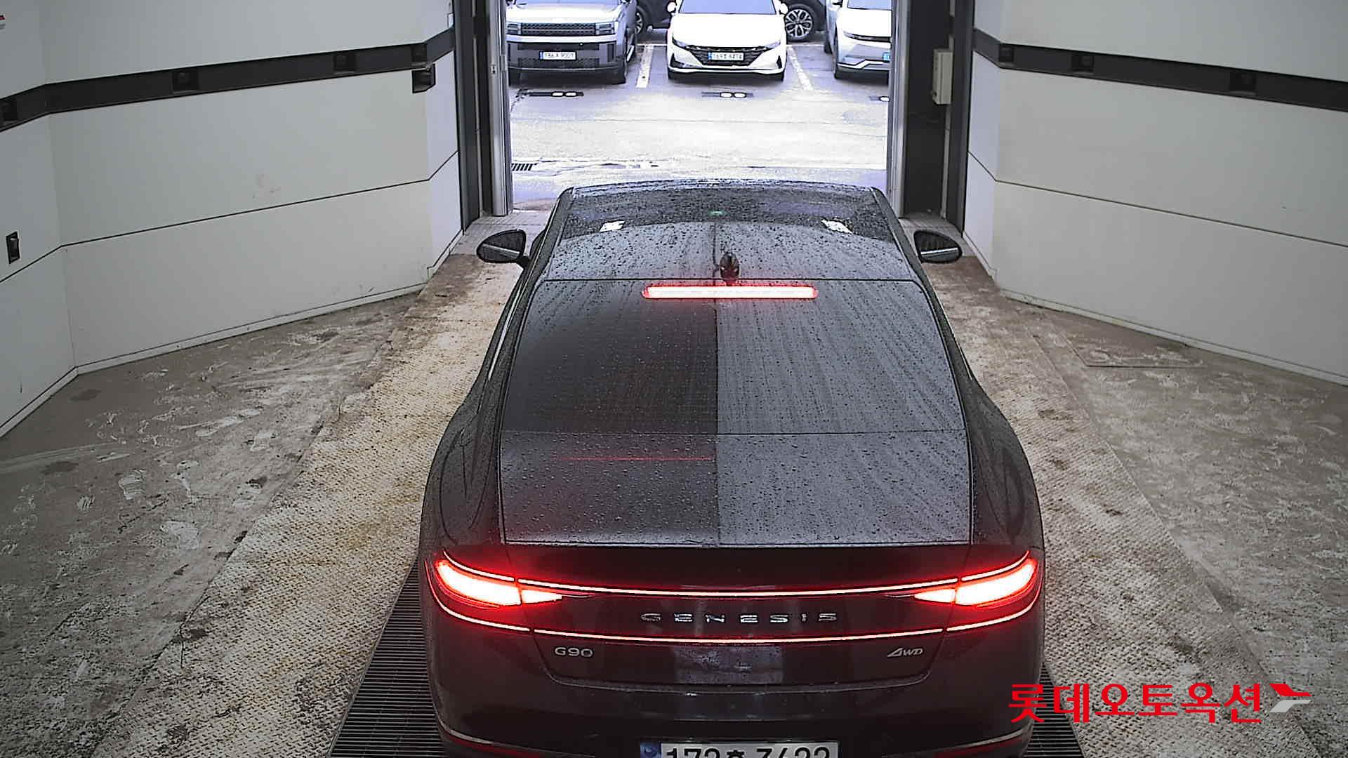 2022 - genesis g90