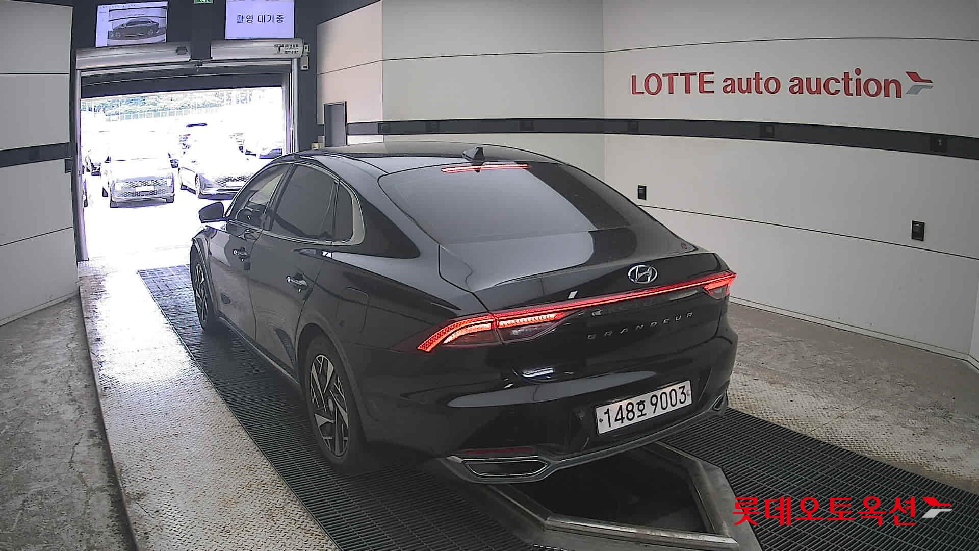 2022 - hyundai grandeur