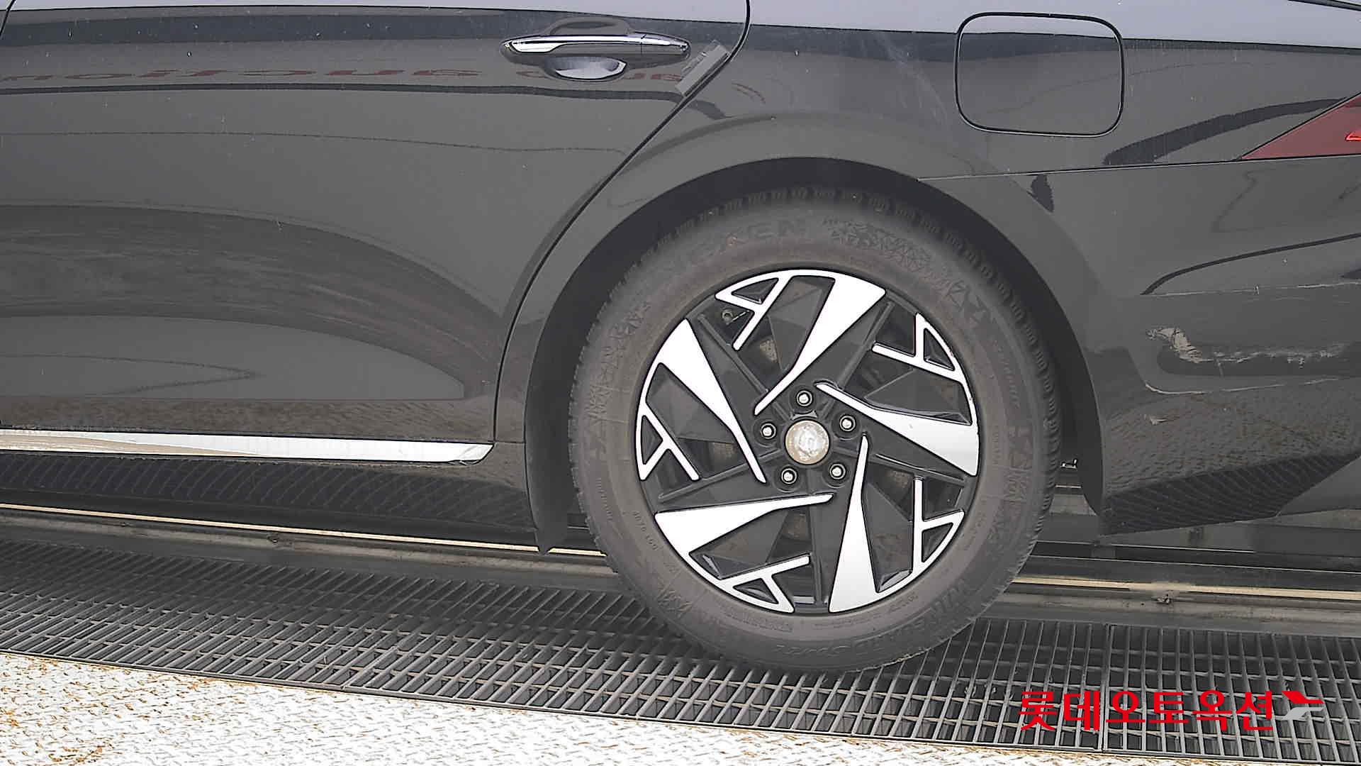 2022 - hyundai grandeur