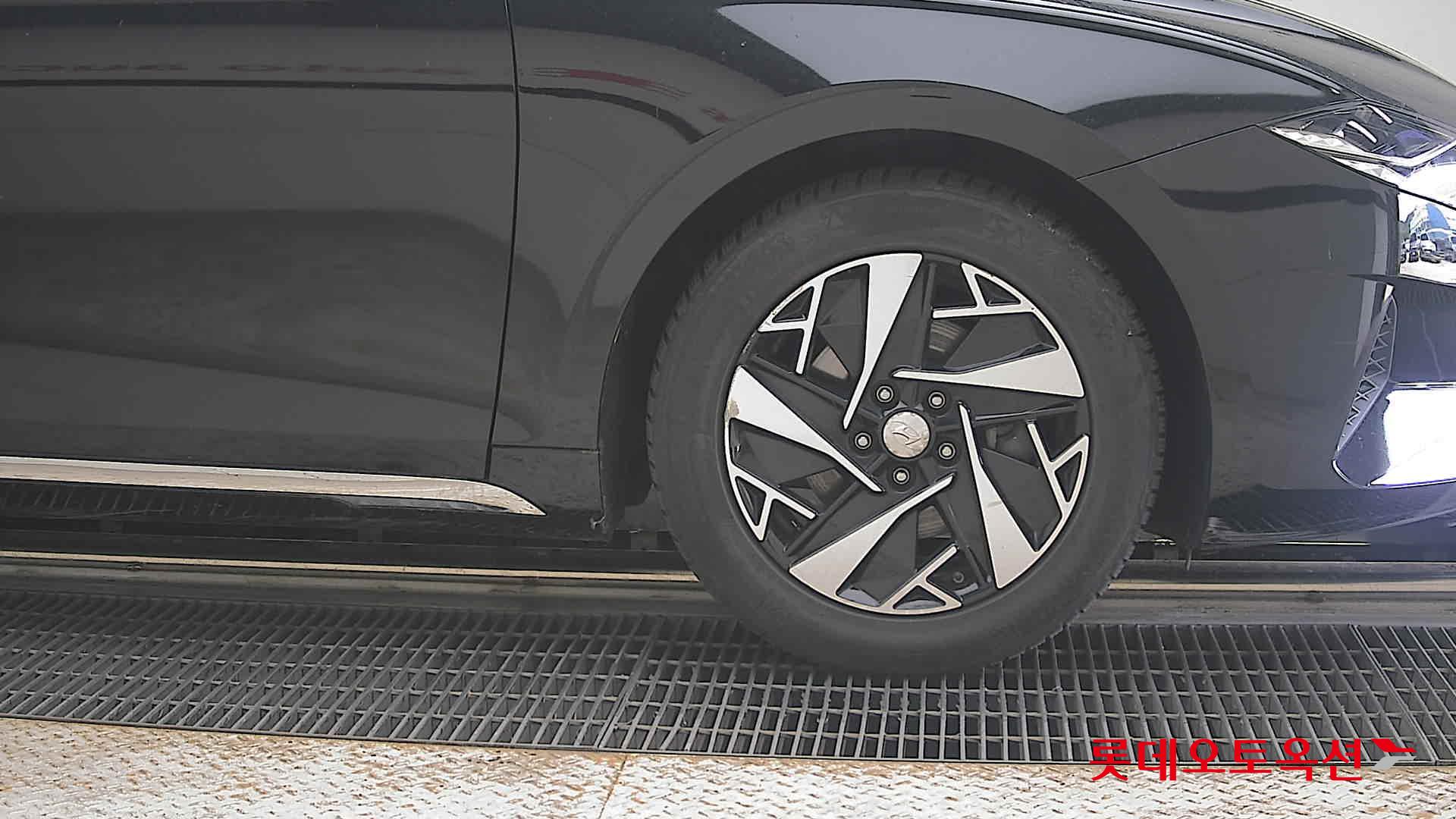 2022 - hyundai grandeur