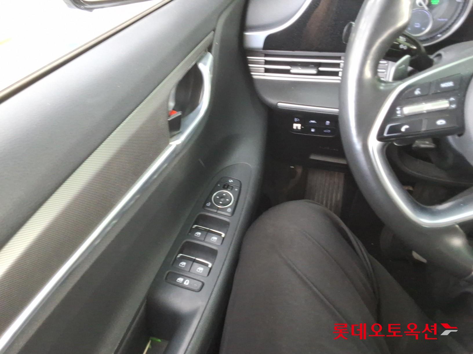 2022 - hyundai grandeur