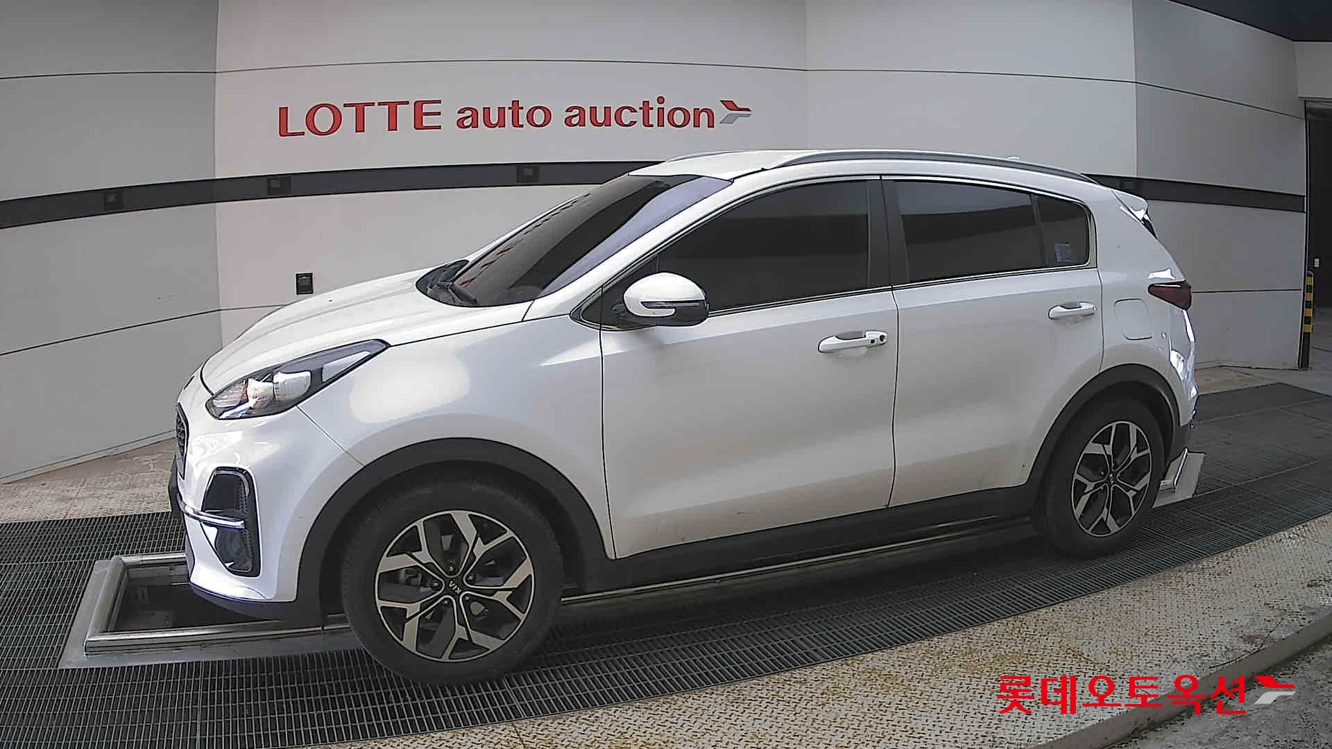 Kia Sportage - 12