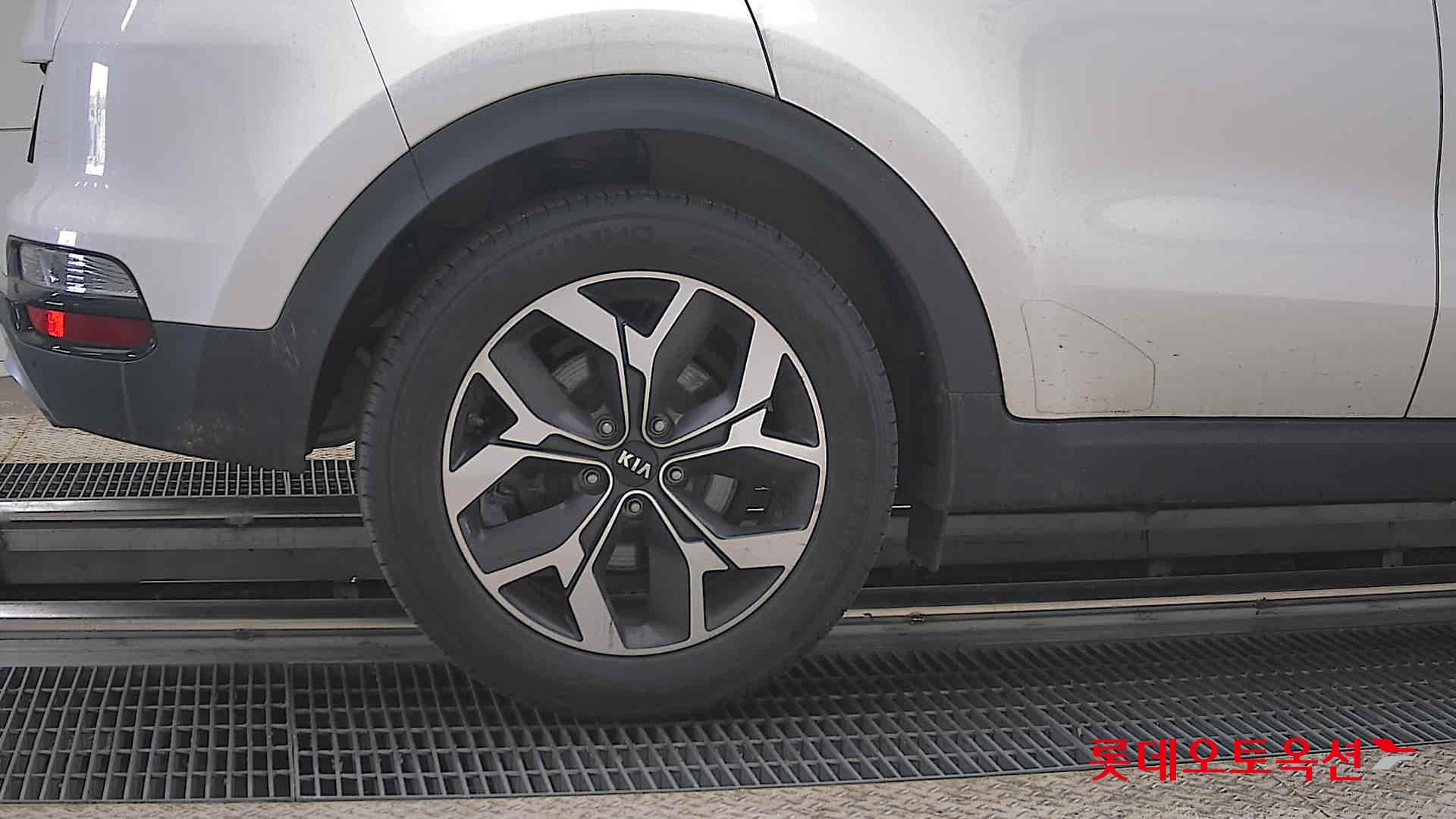 Kia Sportage - 28