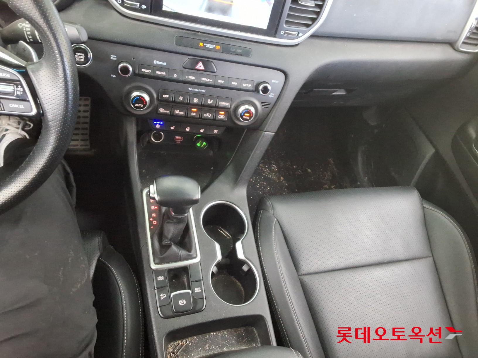 Kia Sportage - 35