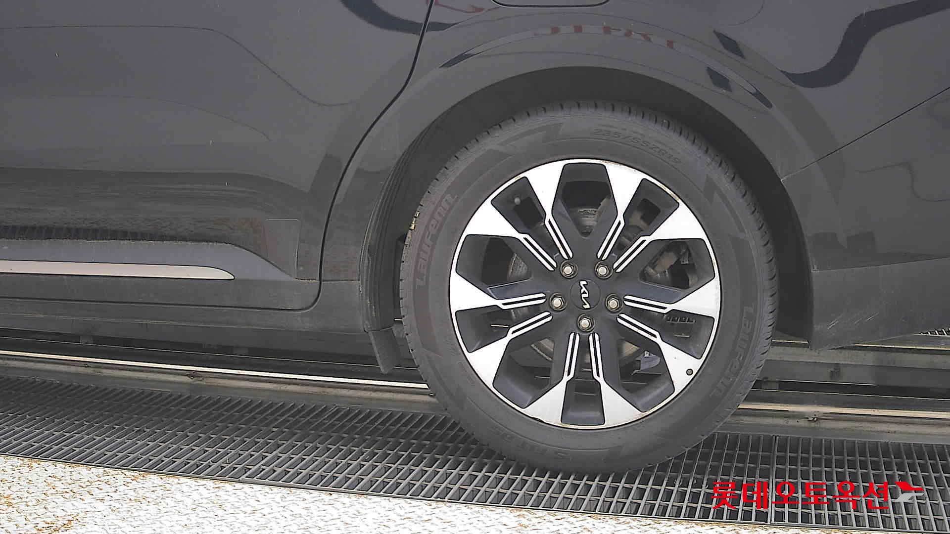 2022 - kia carnival