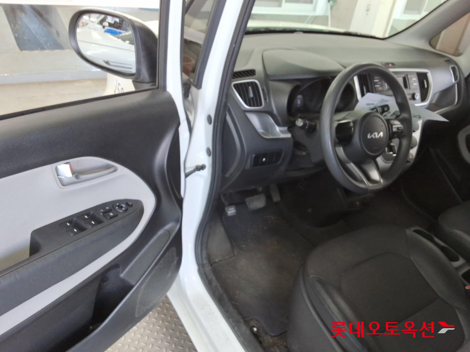 Kia Ray - 36