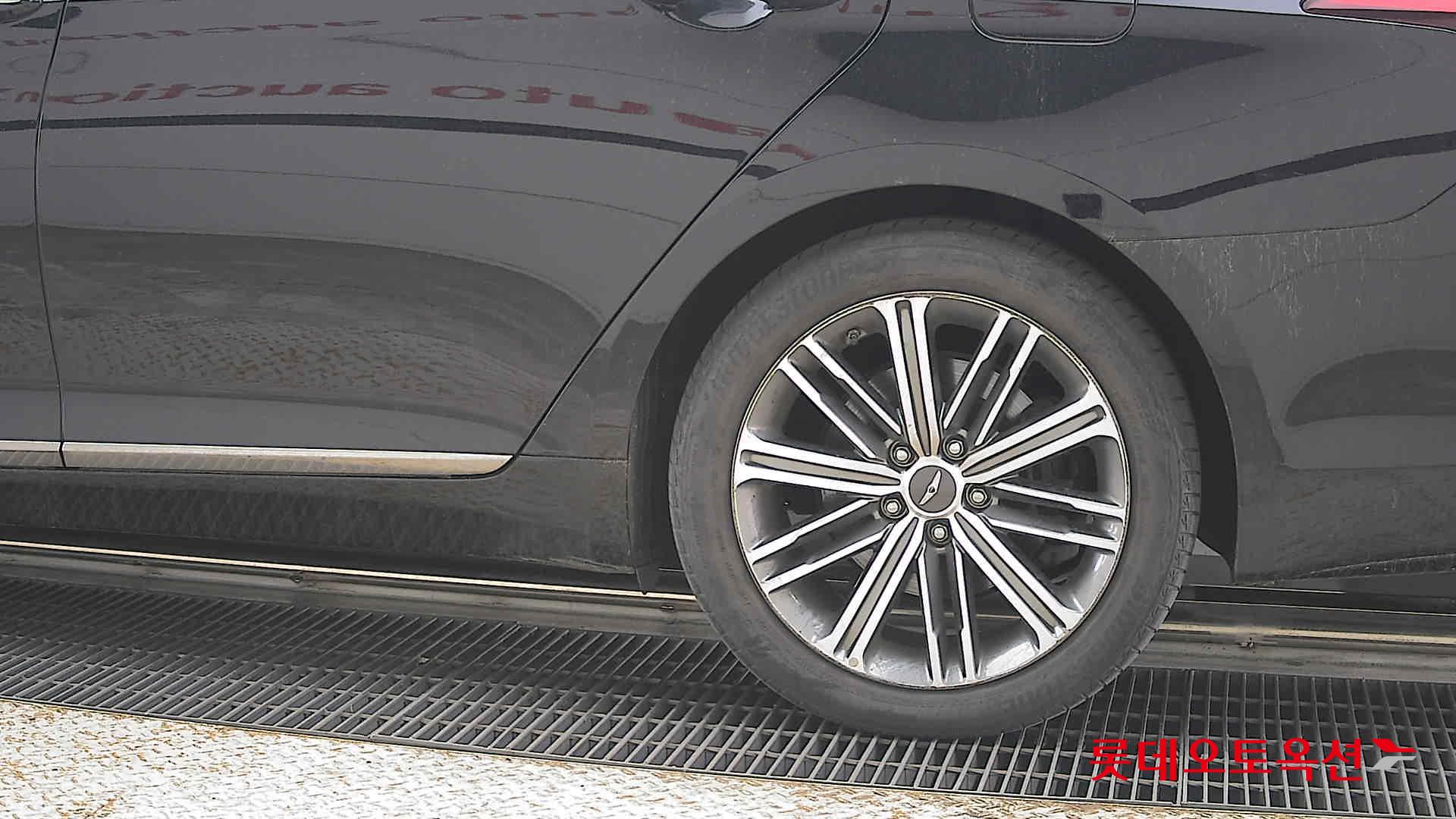 جينيسيس G80 2020 - صورة 26