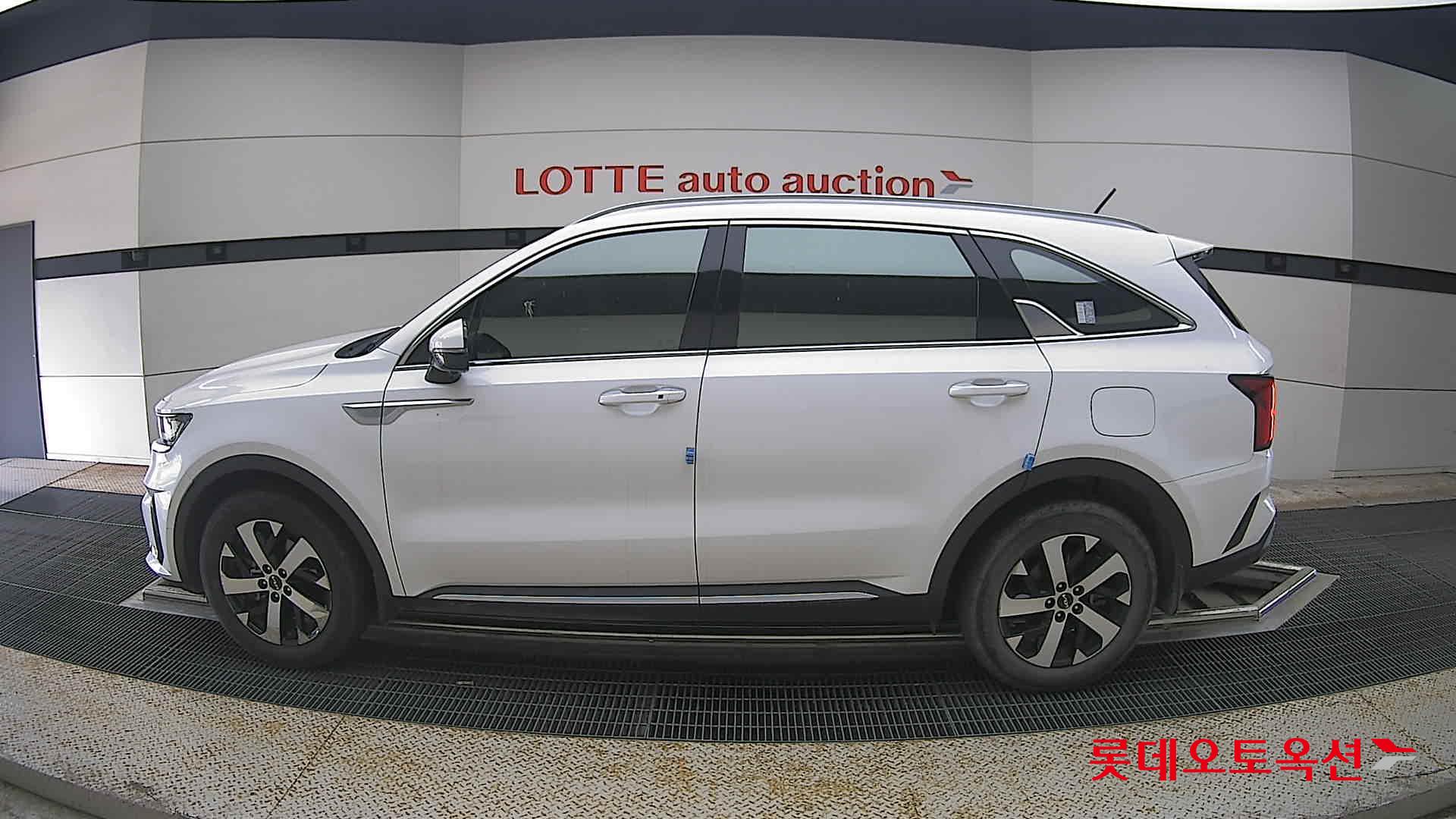 2023 - kia sorento
