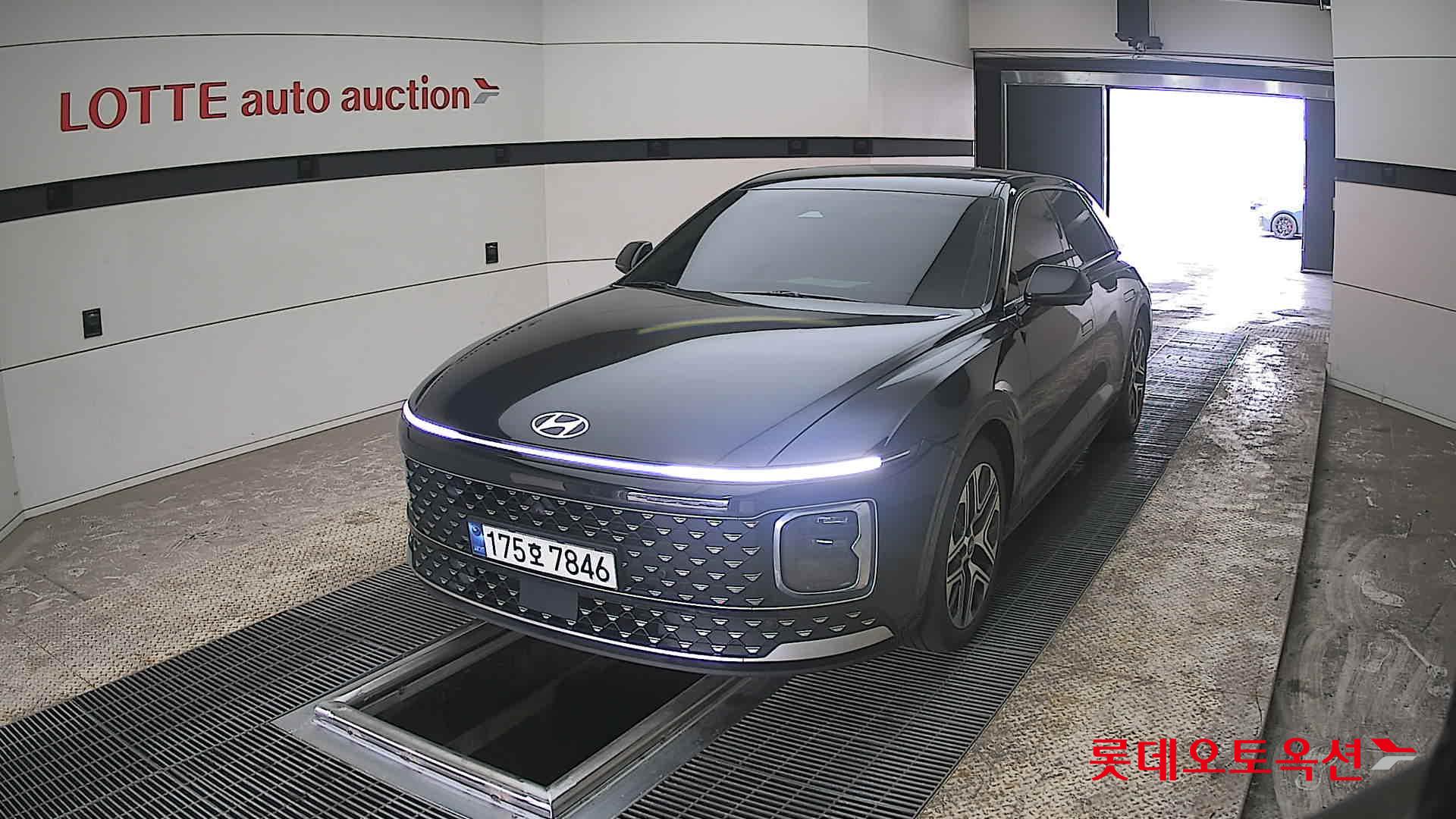 هيونداي أزيرا