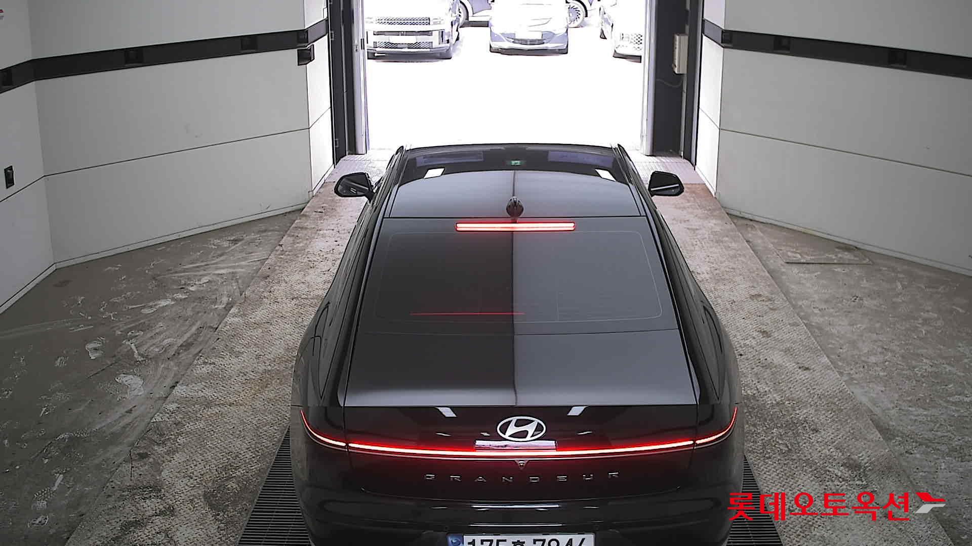 هيونداي أزيرا