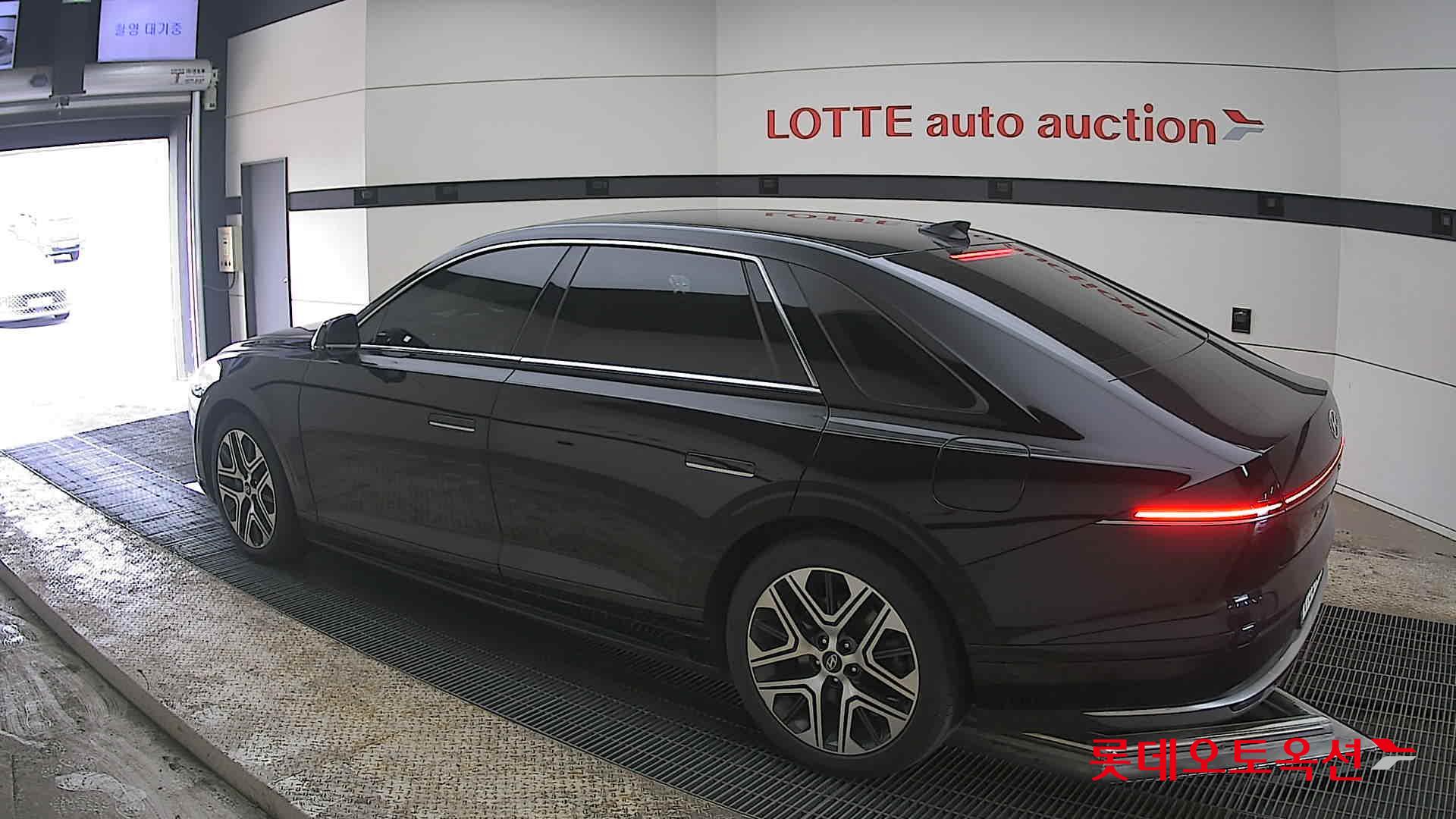 هيونداي أزيرا