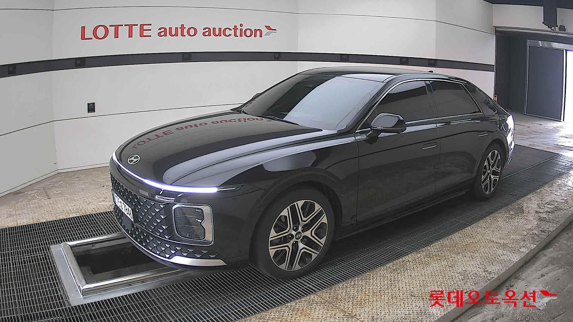 هيونداي أزيرا