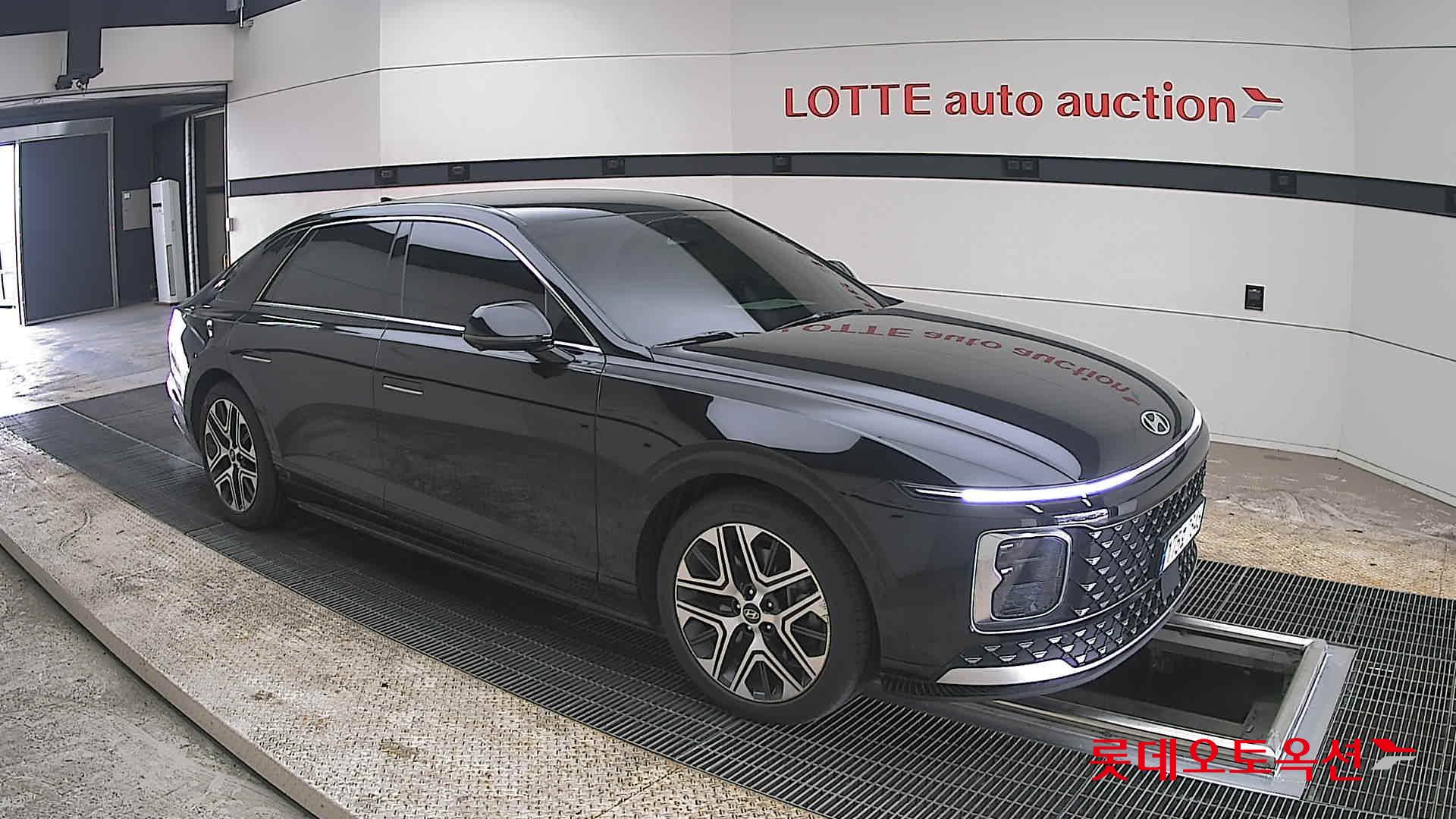 هيونداي أزيرا