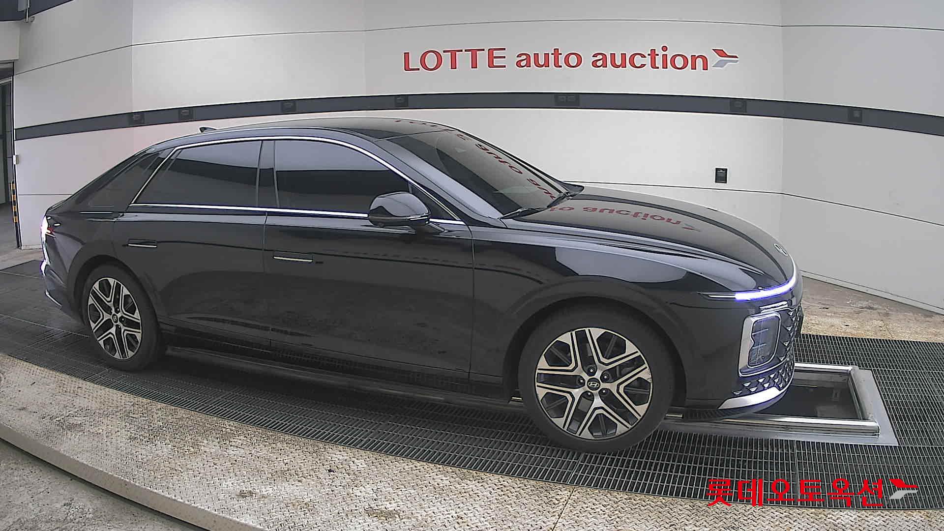 هيونداي أزيرا