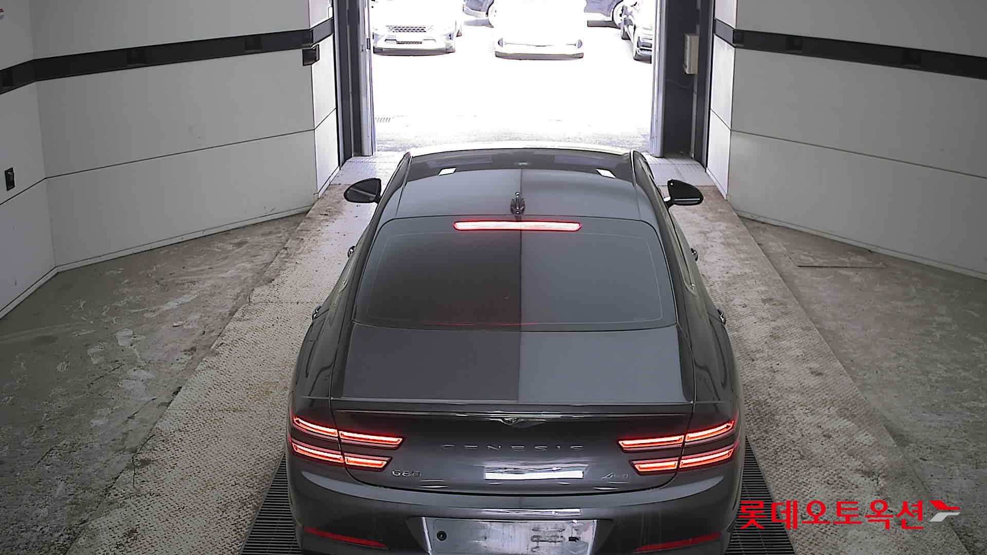 Genesis G80 2021 - Image 17