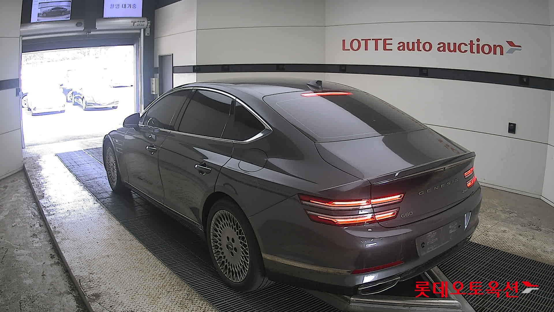 Genesis G80 2021 - Image 4