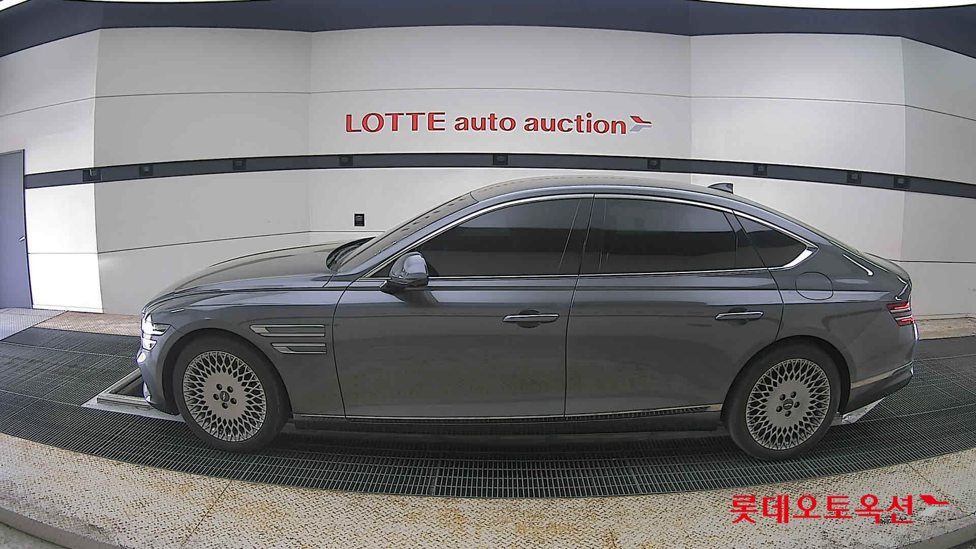 Genesis G80 2021 - Image 13