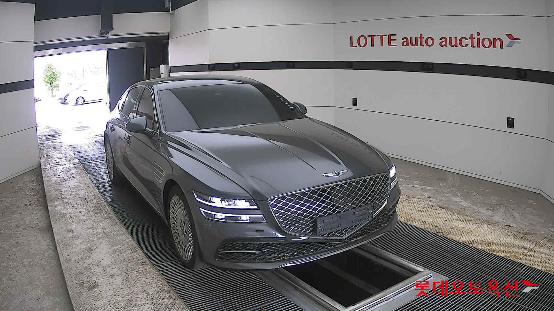 Genesis G80 2021 - Image 24